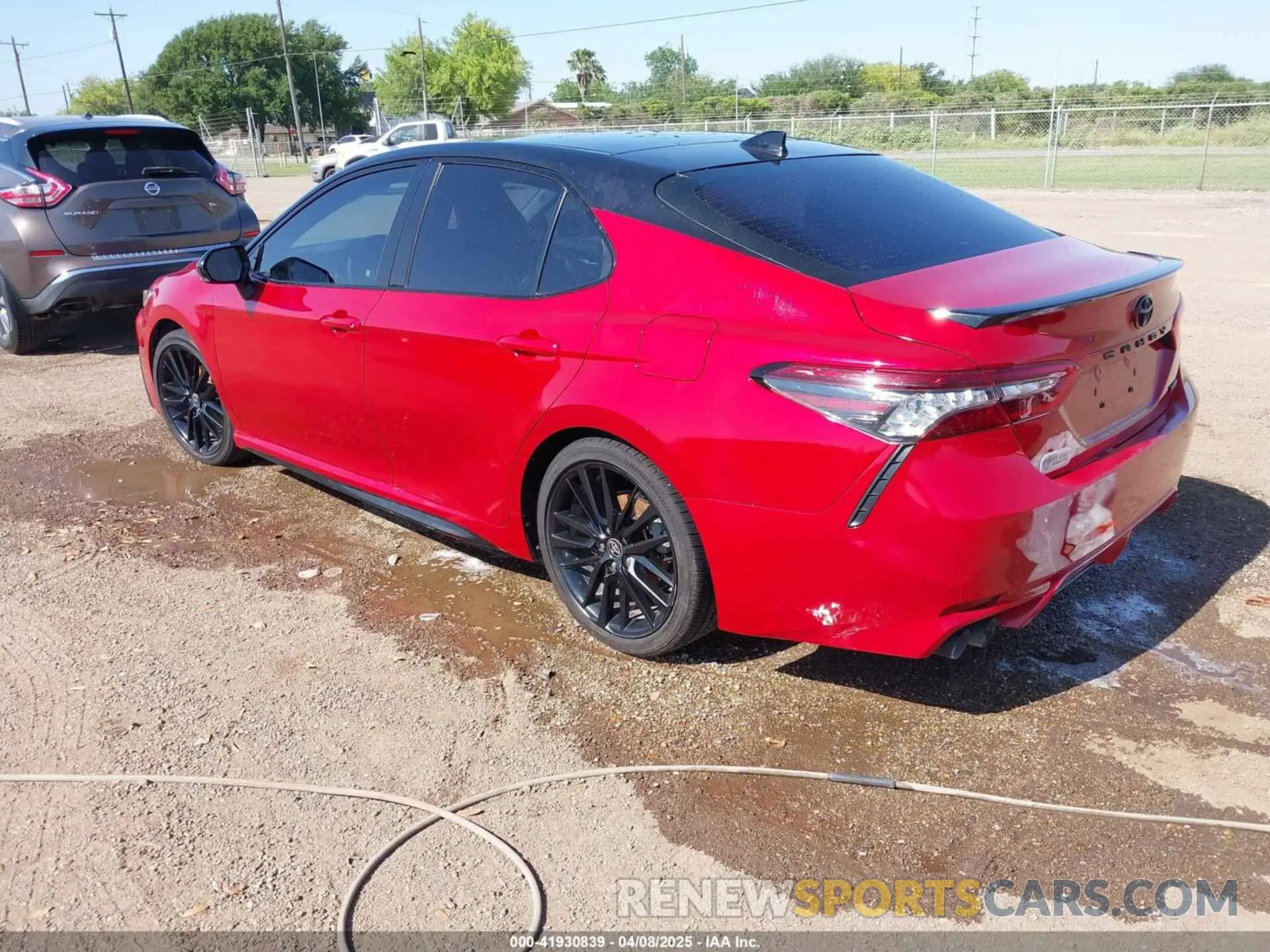 3 Photograph of a damaged car 4T1K61AK7MU407336 TOYOTA CAMRY 2021