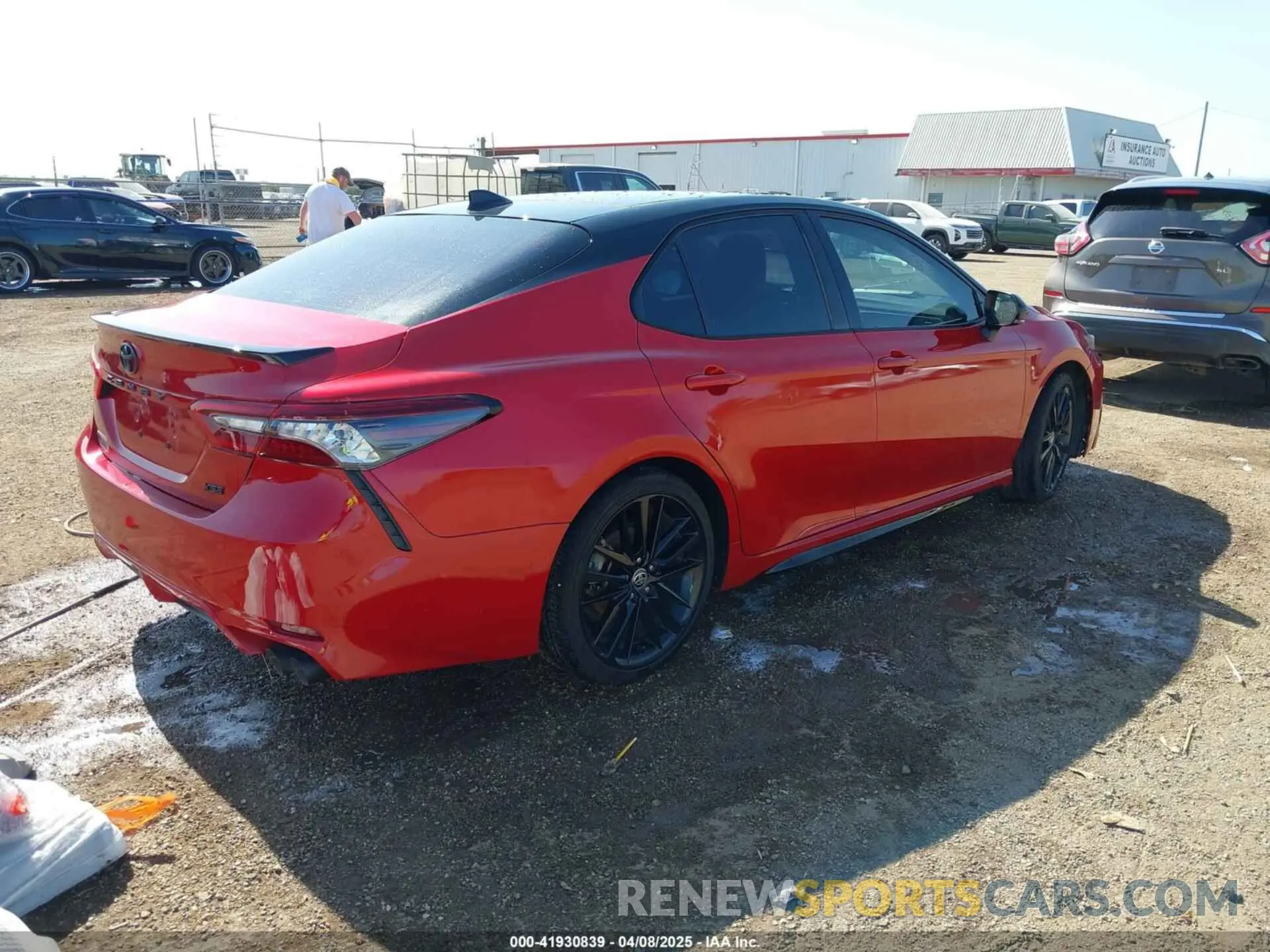 4 Photograph of a damaged car 4T1K61AK7MU407336 TOYOTA CAMRY 2021