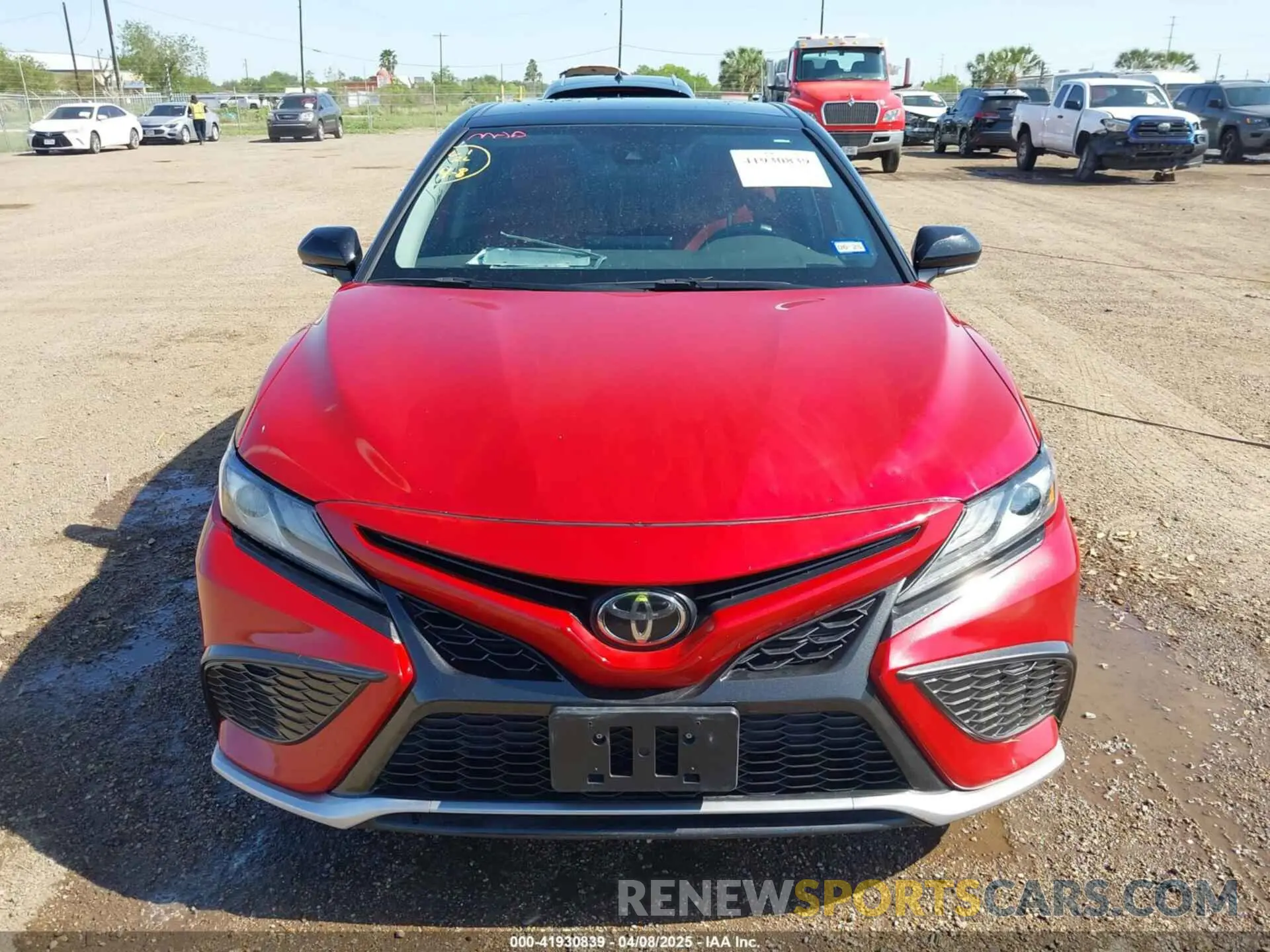6 Photograph of a damaged car 4T1K61AK7MU407336 TOYOTA CAMRY 2021