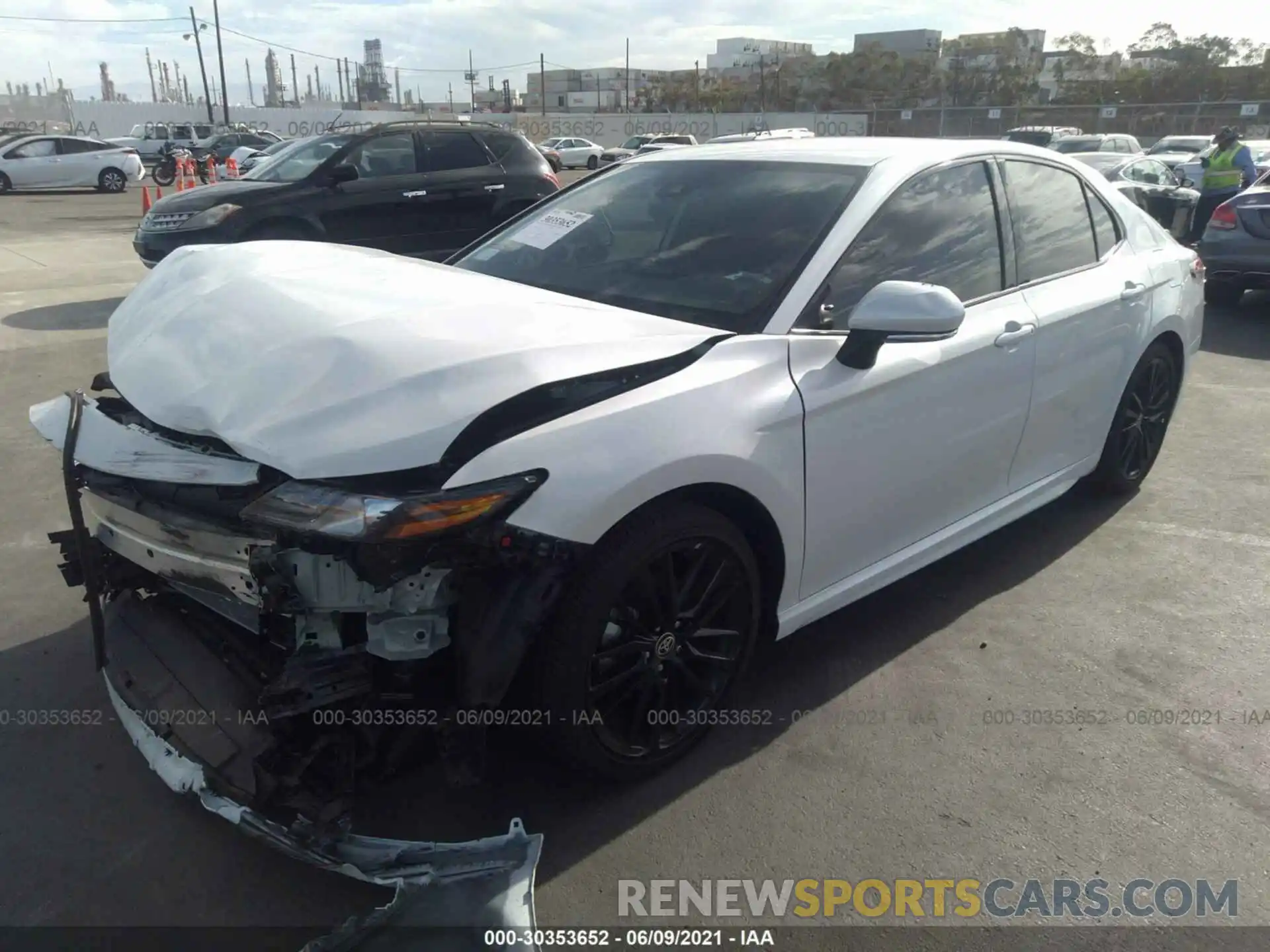 2 Photograph of a damaged car 4T1K61AK7MU421771 TOYOTA CAMRY 2021