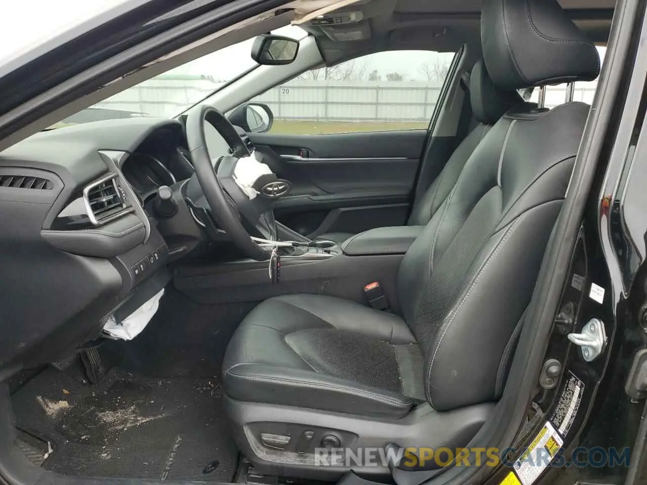 7 Photograph of a damaged car 4T1K61AK7MU432947 TOYOTA CAMRY 2021