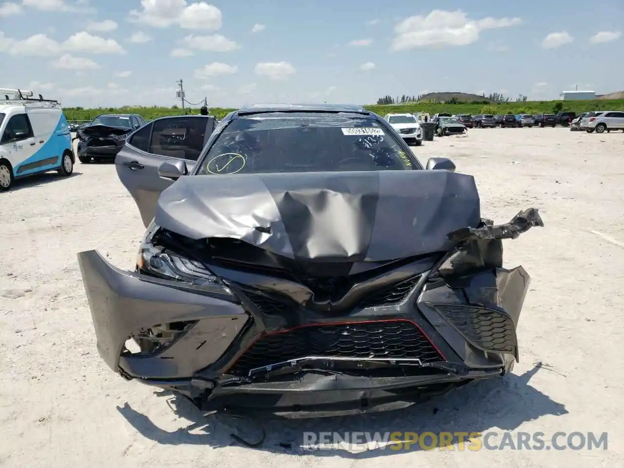 9 Photograph of a damaged car 4T1K61AK7MU445133 TOYOTA CAMRY 2021