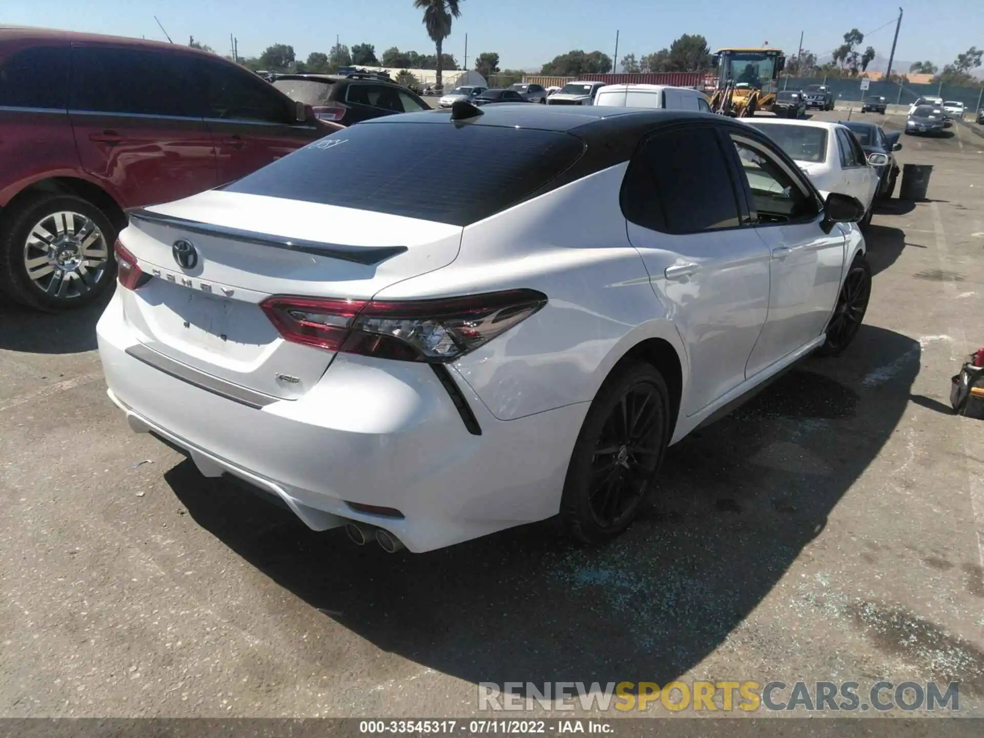 4 Photograph of a damaged car 4T1K61AK7MU447884 TOYOTA CAMRY 2021