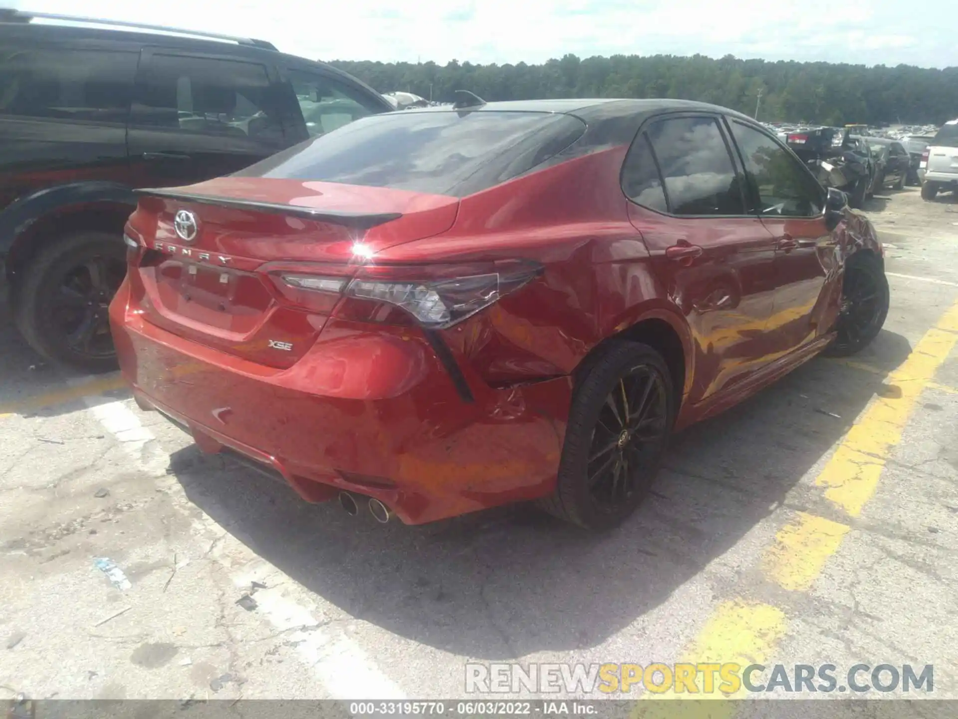 4 Photograph of a damaged car 4T1K61AK7MU459758 TOYOTA CAMRY 2021