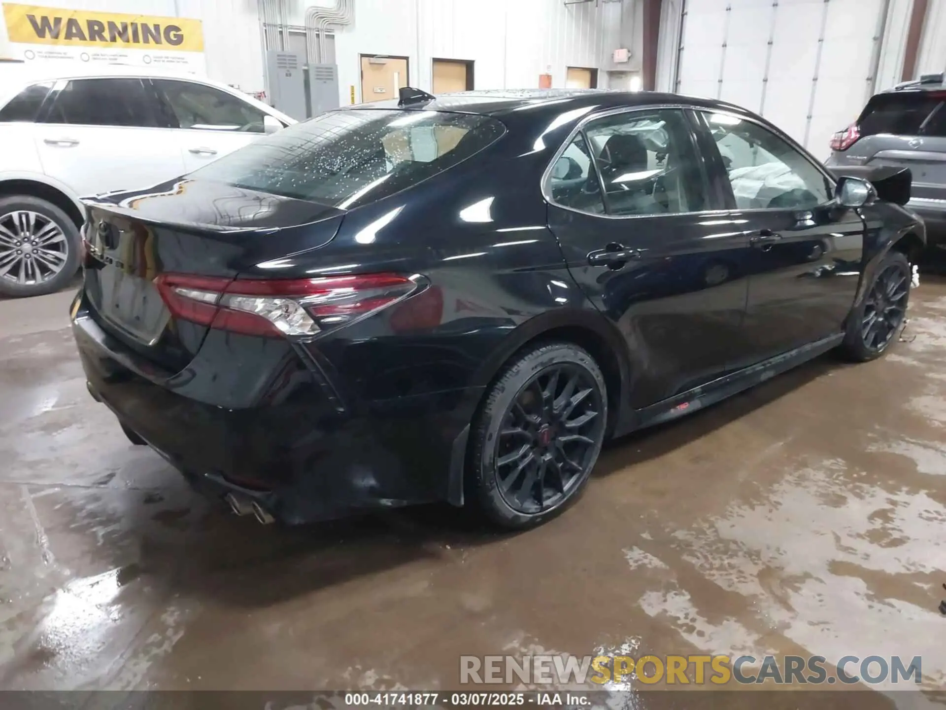 4 Photograph of a damaged car 4T1K61AK7MU463115 TOYOTA CAMRY 2021