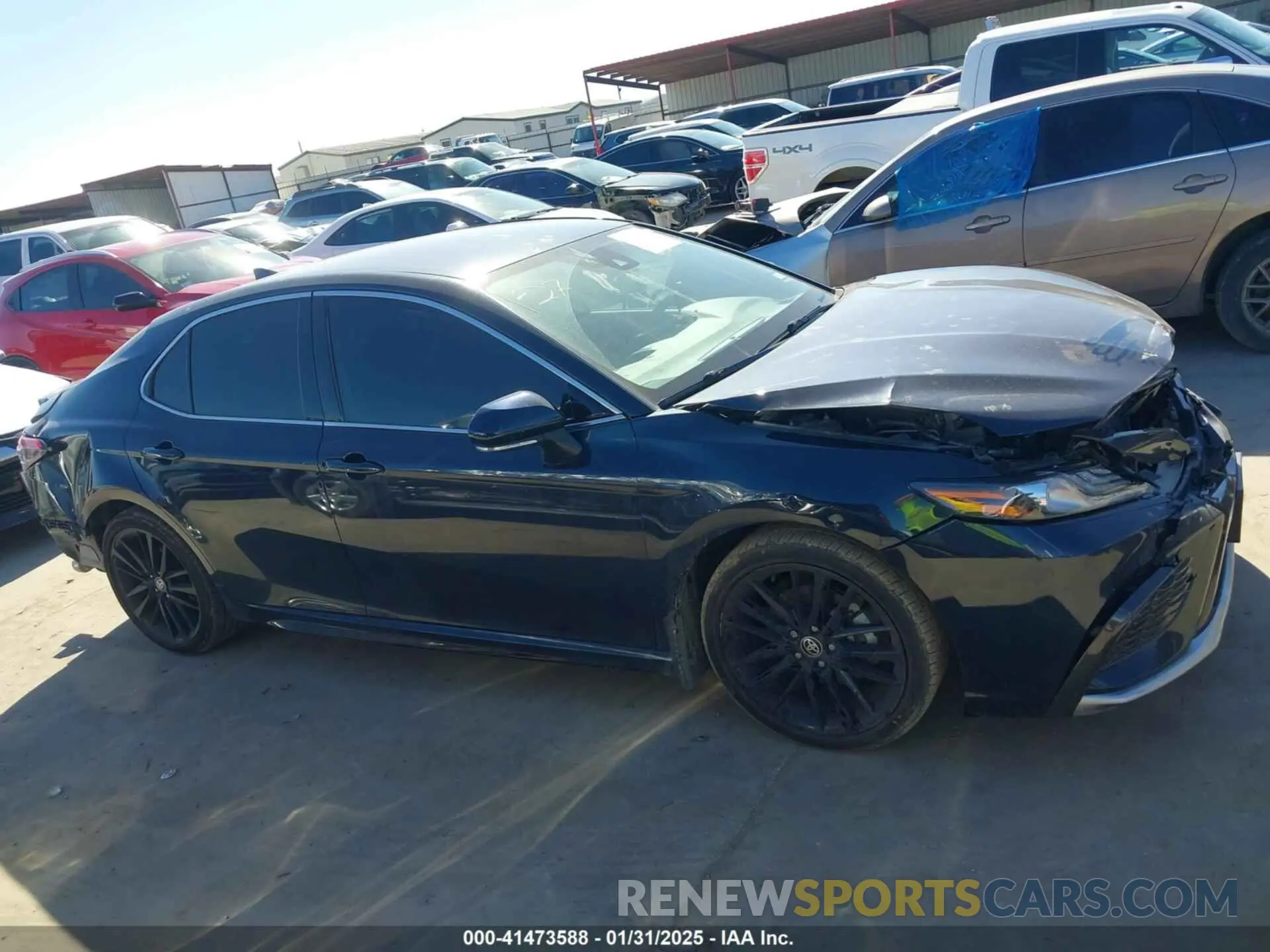 14 Photograph of a damaged car 4T1K61AK7MU495367 TOYOTA CAMRY 2021