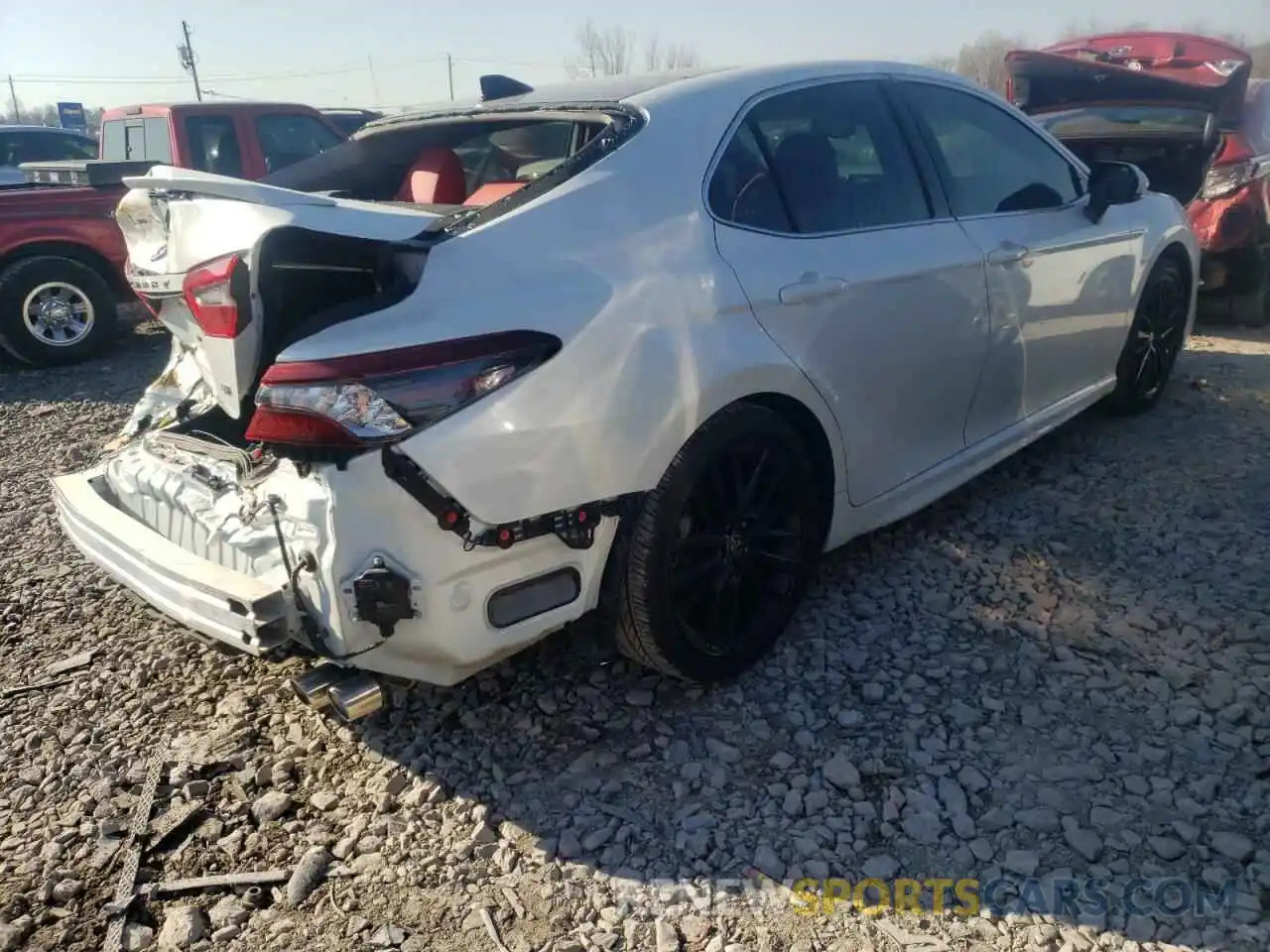 4 Photograph of a damaged car 4T1K61AK7MU553266 TOYOTA CAMRY 2021