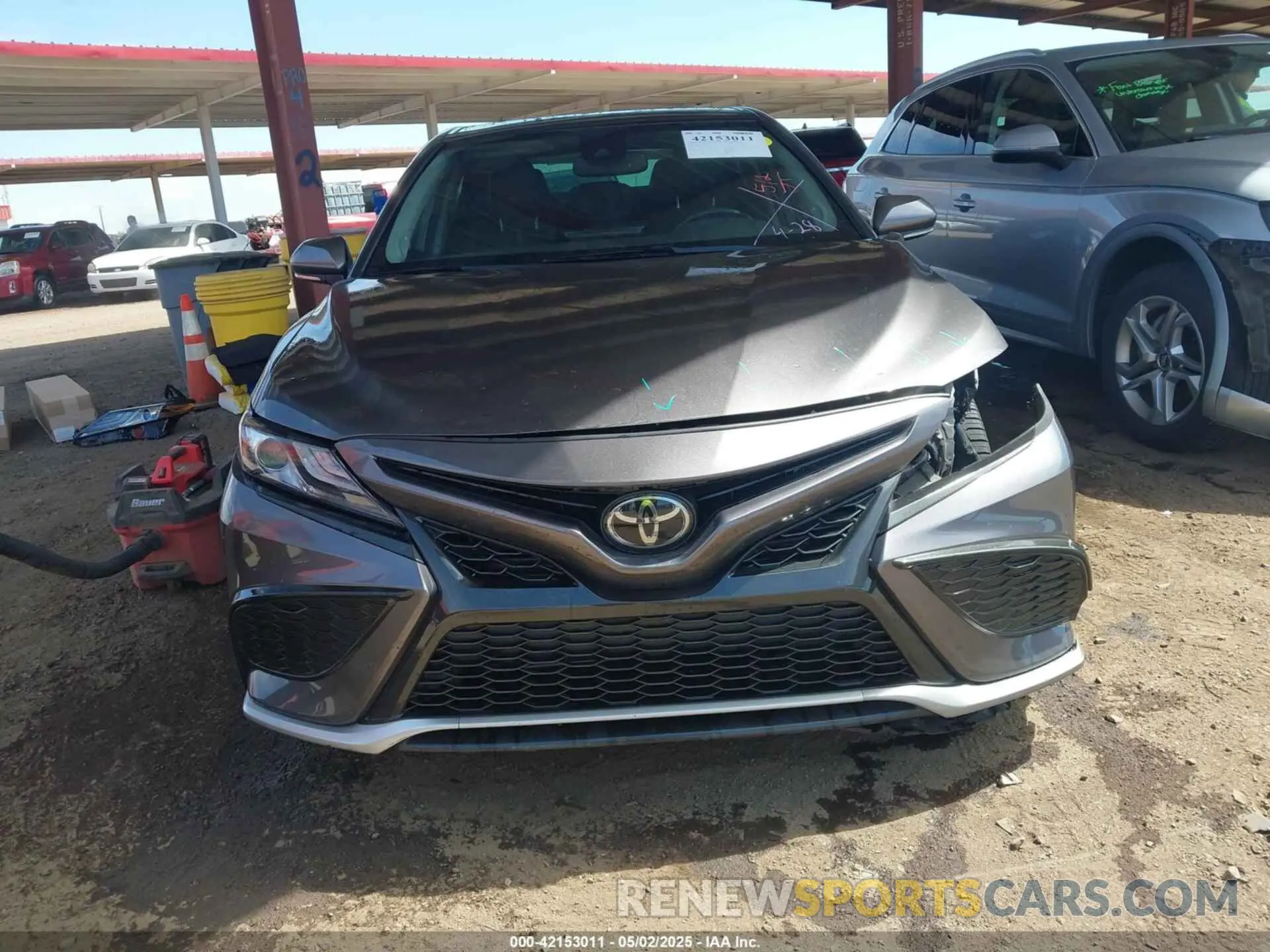13 Photograph of a damaged car 4T1K61AK7MU557186 TOYOTA CAMRY 2021