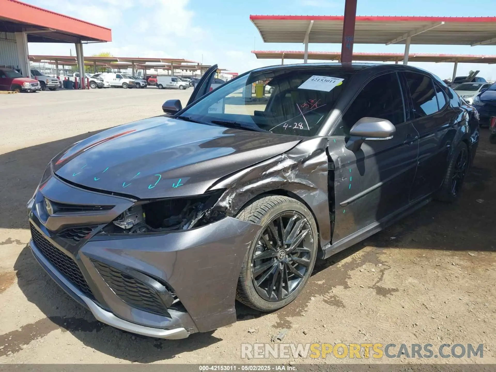 6 Photograph of a damaged car 4T1K61AK7MU557186 TOYOTA CAMRY 2021