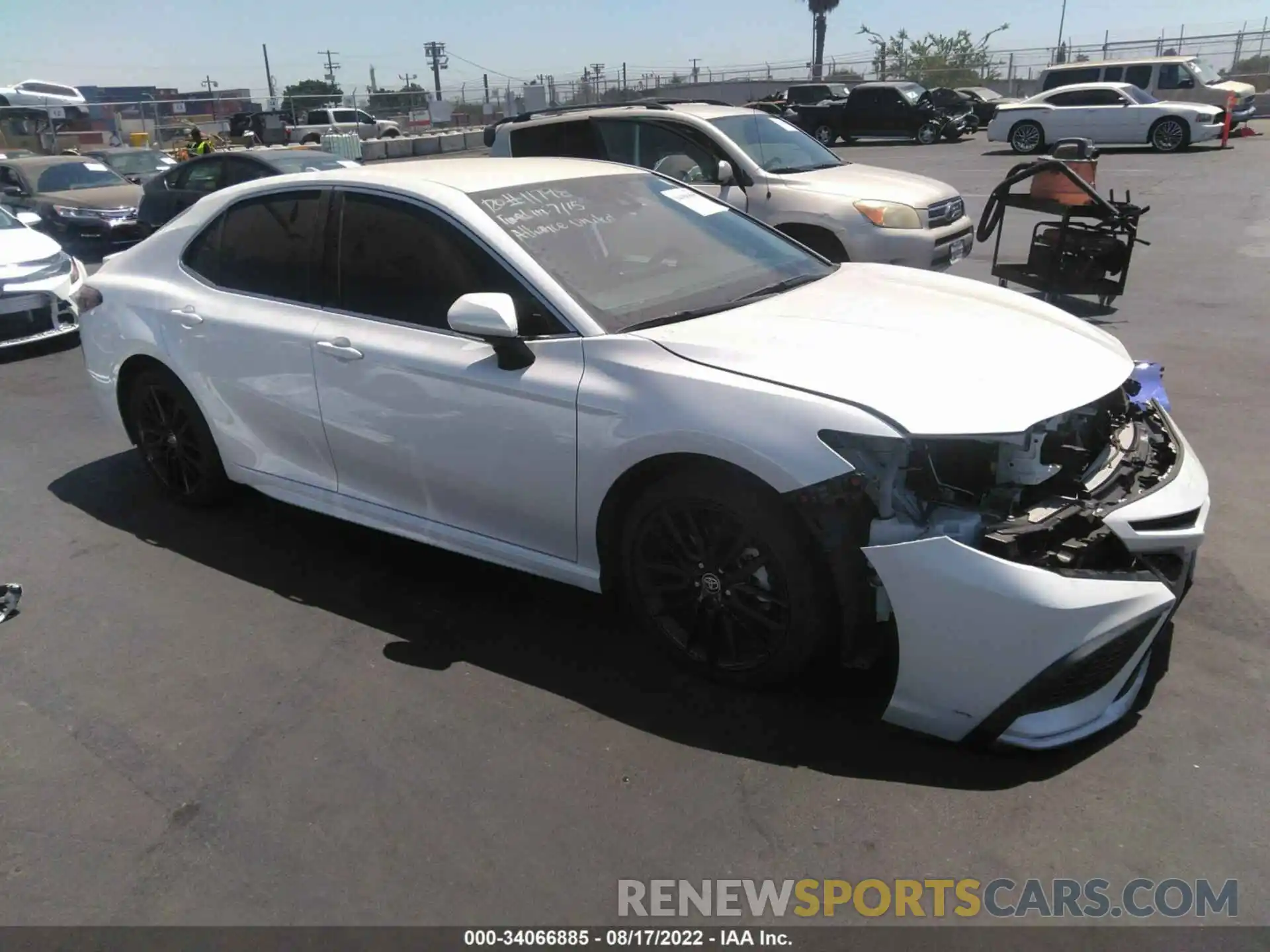 1 Photograph of a damaged car 4T1K61AK7MU566003 TOYOTA CAMRY 2021