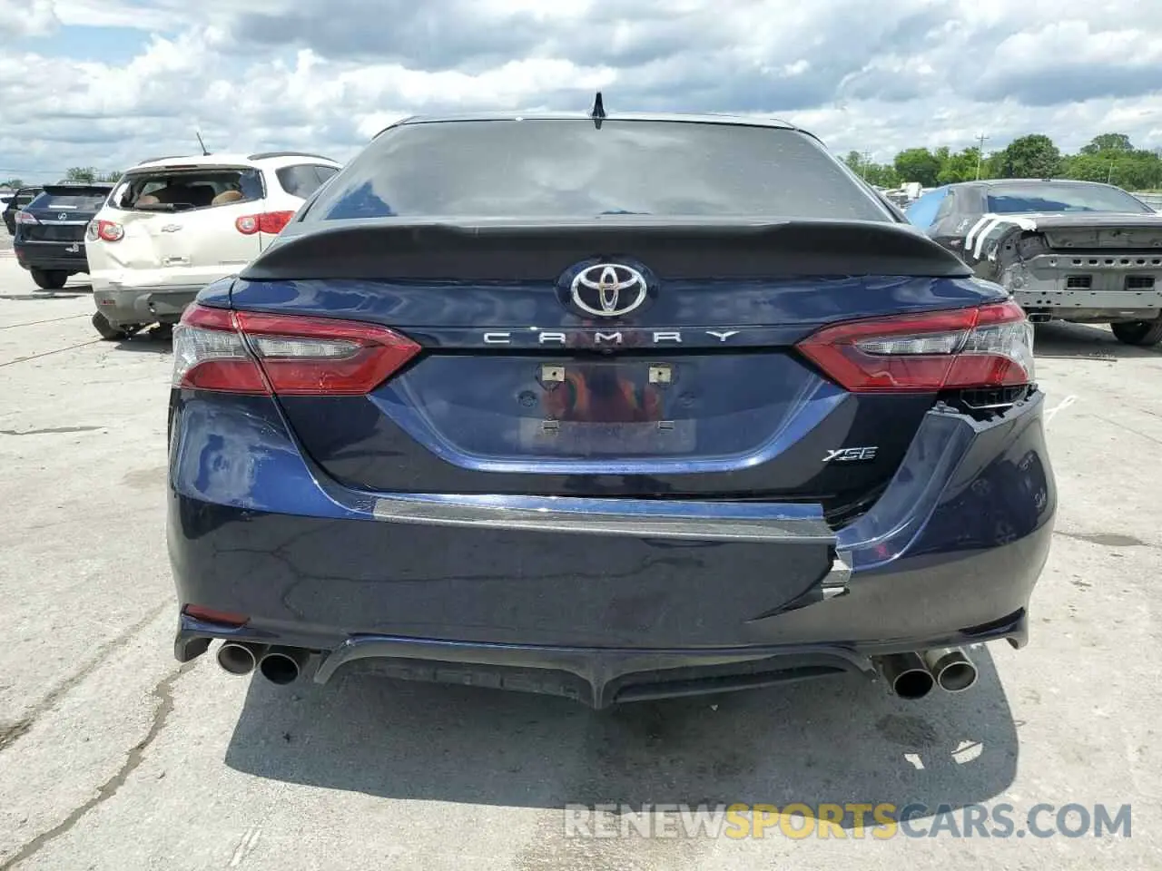 6 Photograph of a damaged car 4T1K61AK8MU423769 TOYOTA CAMRY 2021