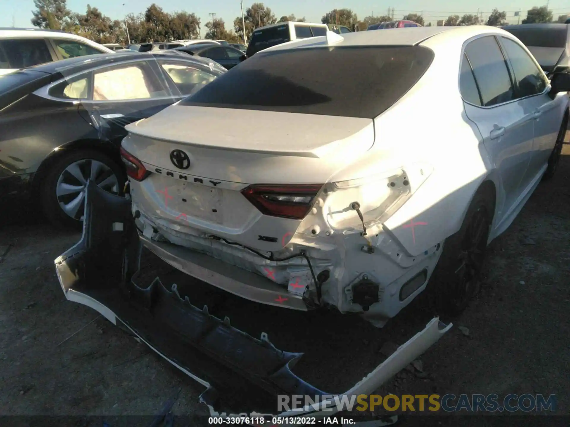 6 Photograph of a damaged car 4T1K61AK8MU458179 TOYOTA CAMRY 2021