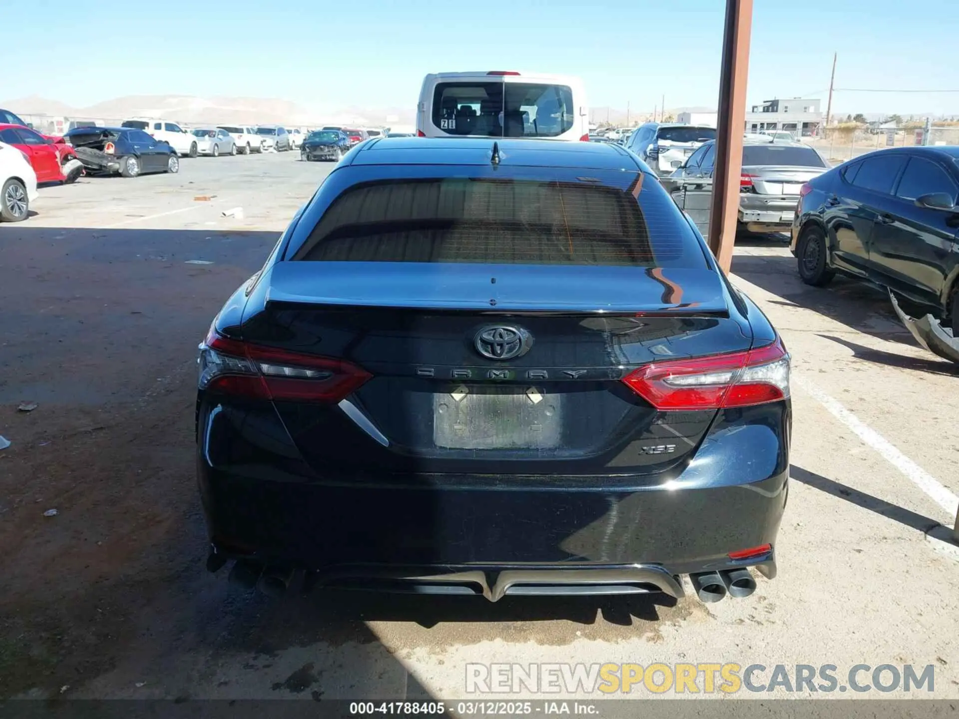 16 Photograph of a damaged car 4T1K61AK8MU460661 TOYOTA CAMRY 2021
