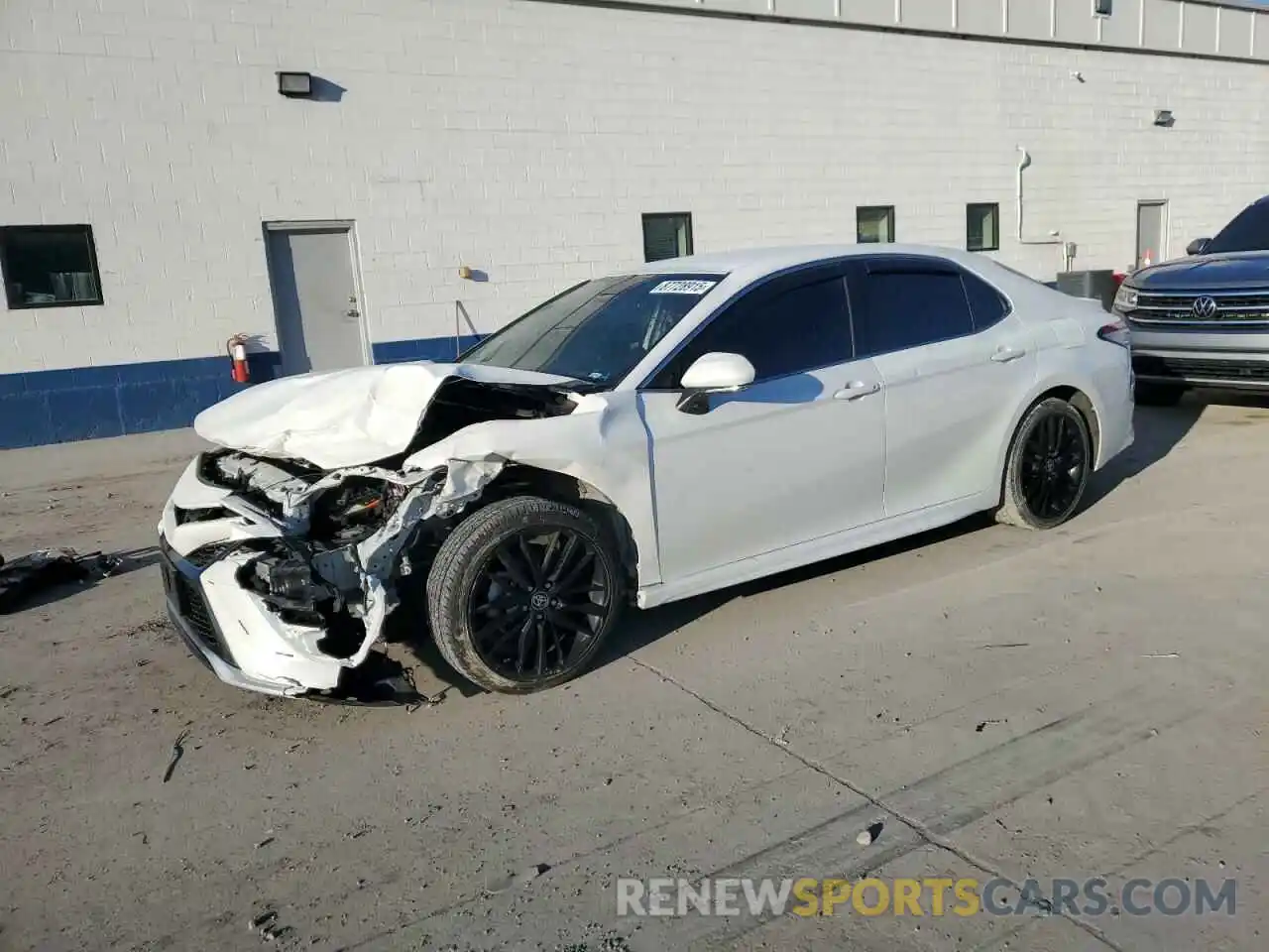 1 Photograph of a damaged car 4T1K61AK8MU474141 TOYOTA CAMRY 2021