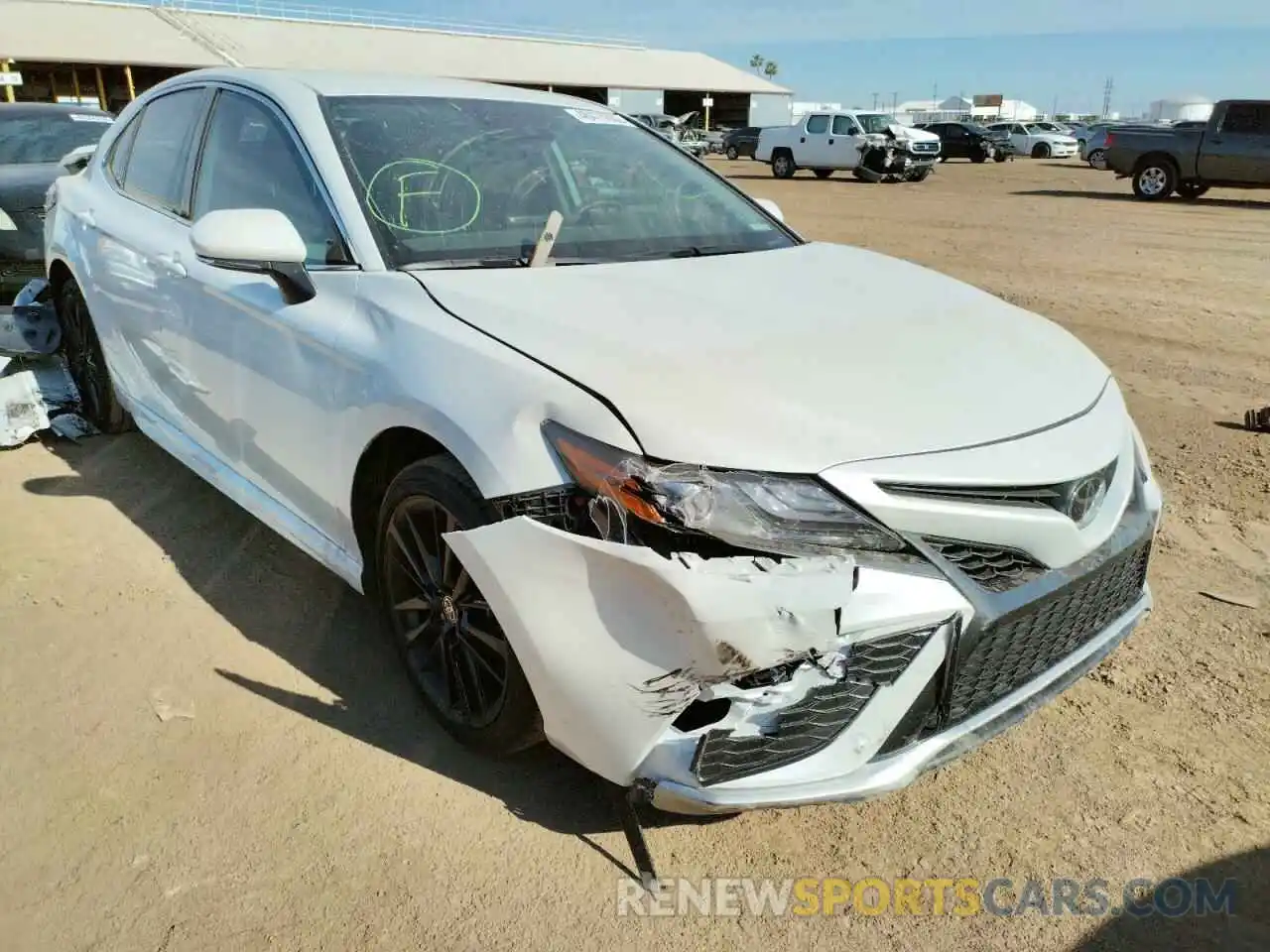 1 Photograph of a damaged car 4T1K61AK8MU489979 TOYOTA CAMRY 2021