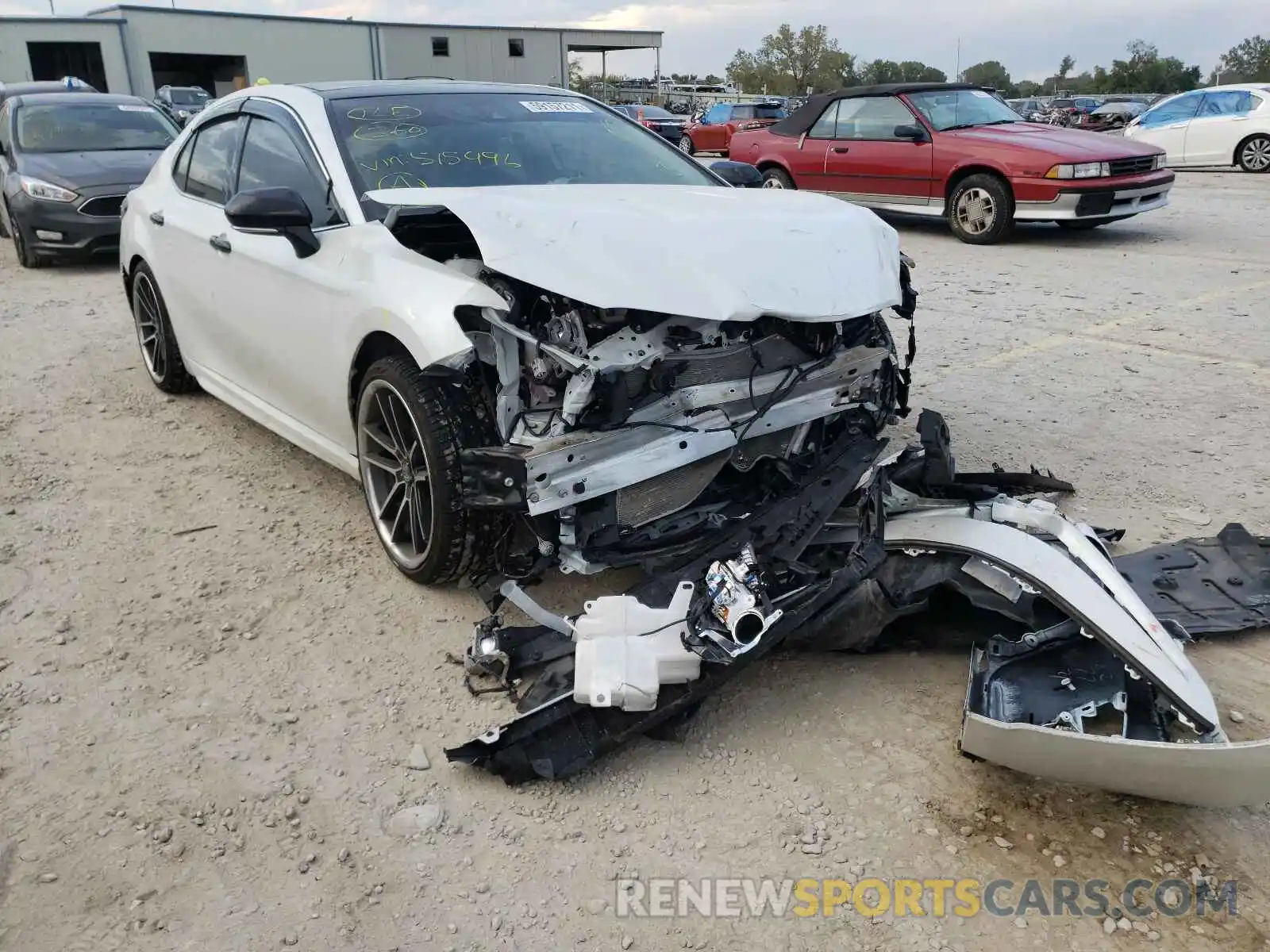 1 Photograph of a damaged car 4T1K61AK8MU515996 TOYOTA CAMRY 2021