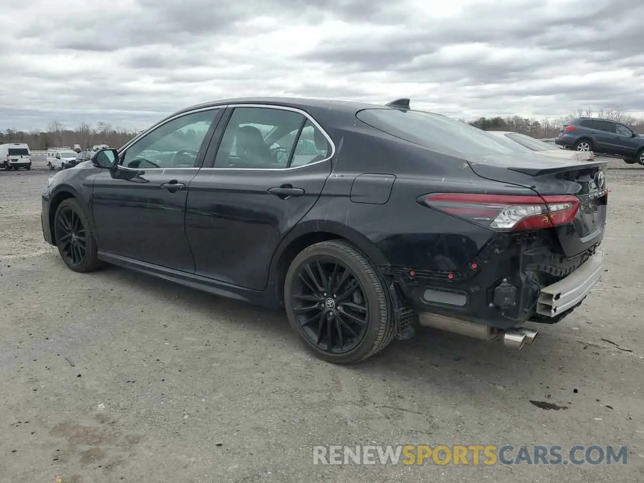 2 Photograph of a damaged car 4T1K61AK8MU555057 TOYOTA CAMRY 2021