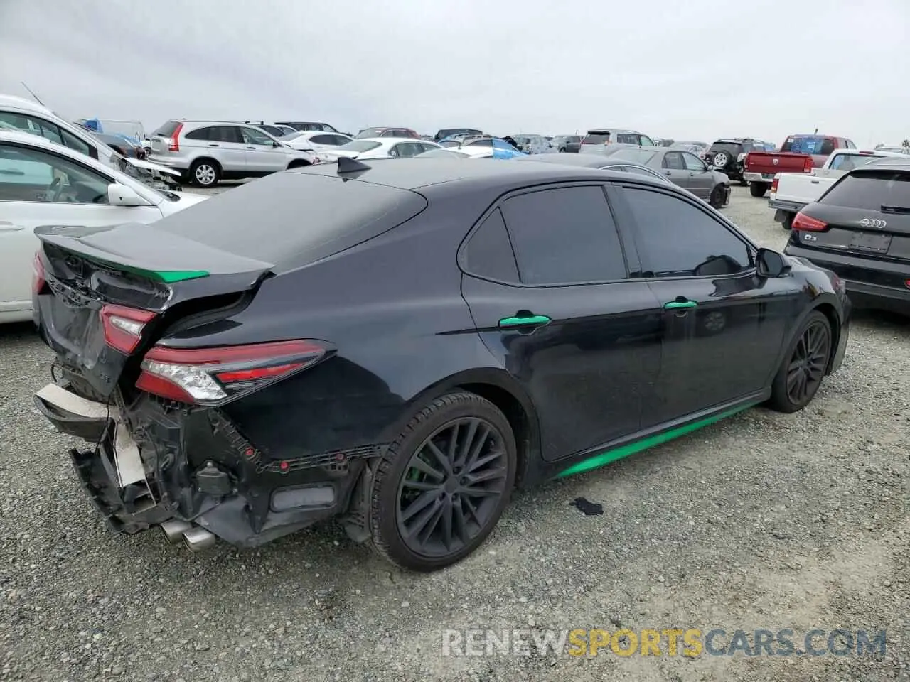 3 Photograph of a damaged car 4T1K61AK8MU588558 TOYOTA CAMRY 2021