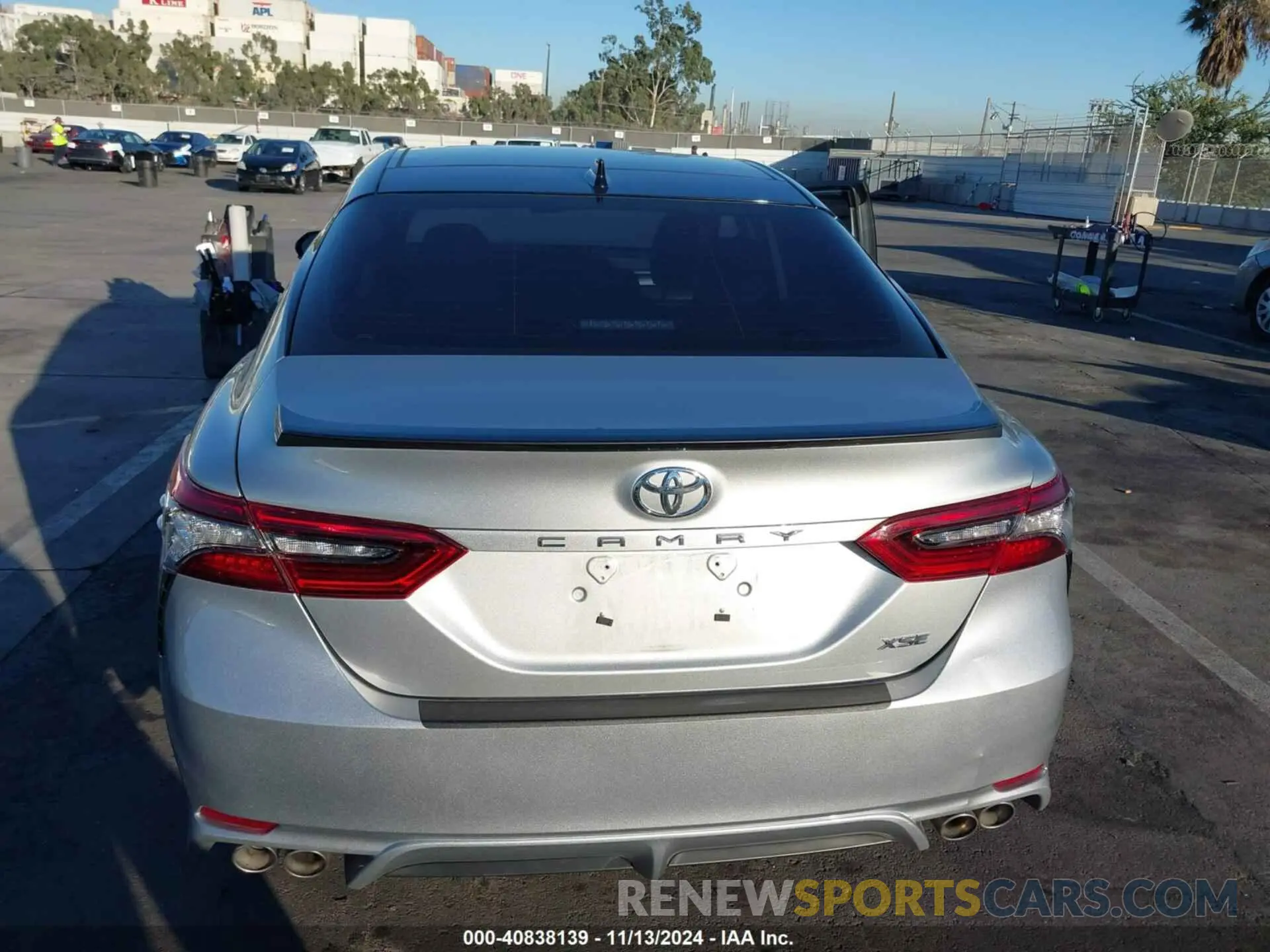 16 Photograph of a damaged car 4T1K61AK9MU485424 TOYOTA CAMRY 2021