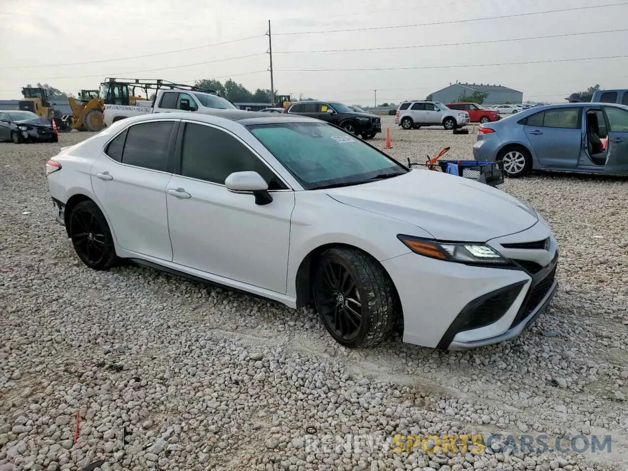 4 Photograph of a damaged car 4T1K61AK9MU488341 TOYOTA CAMRY 2021