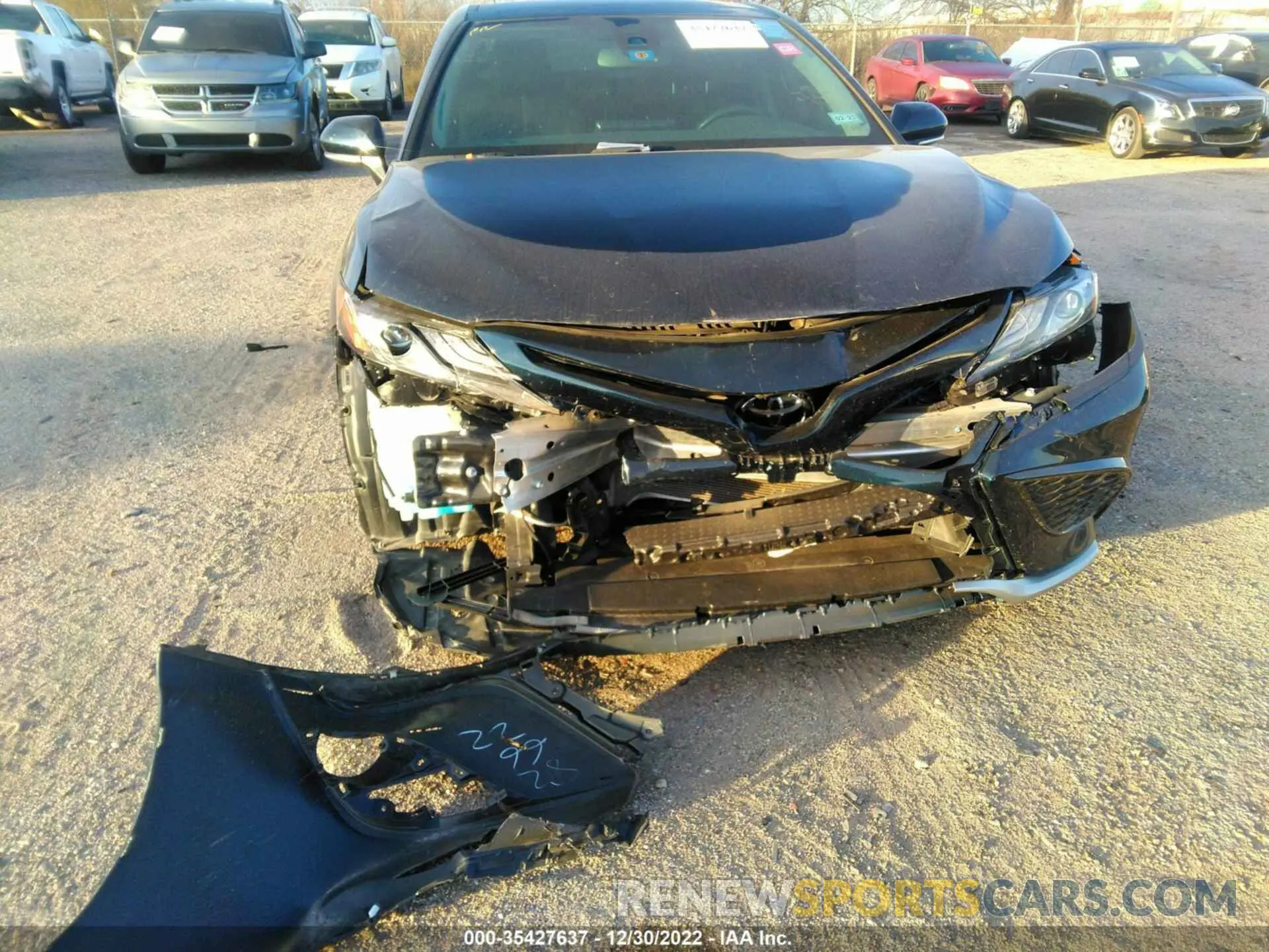 6 Photograph of a damaged car 4T1K61AK9MU547890 TOYOTA CAMRY 2021