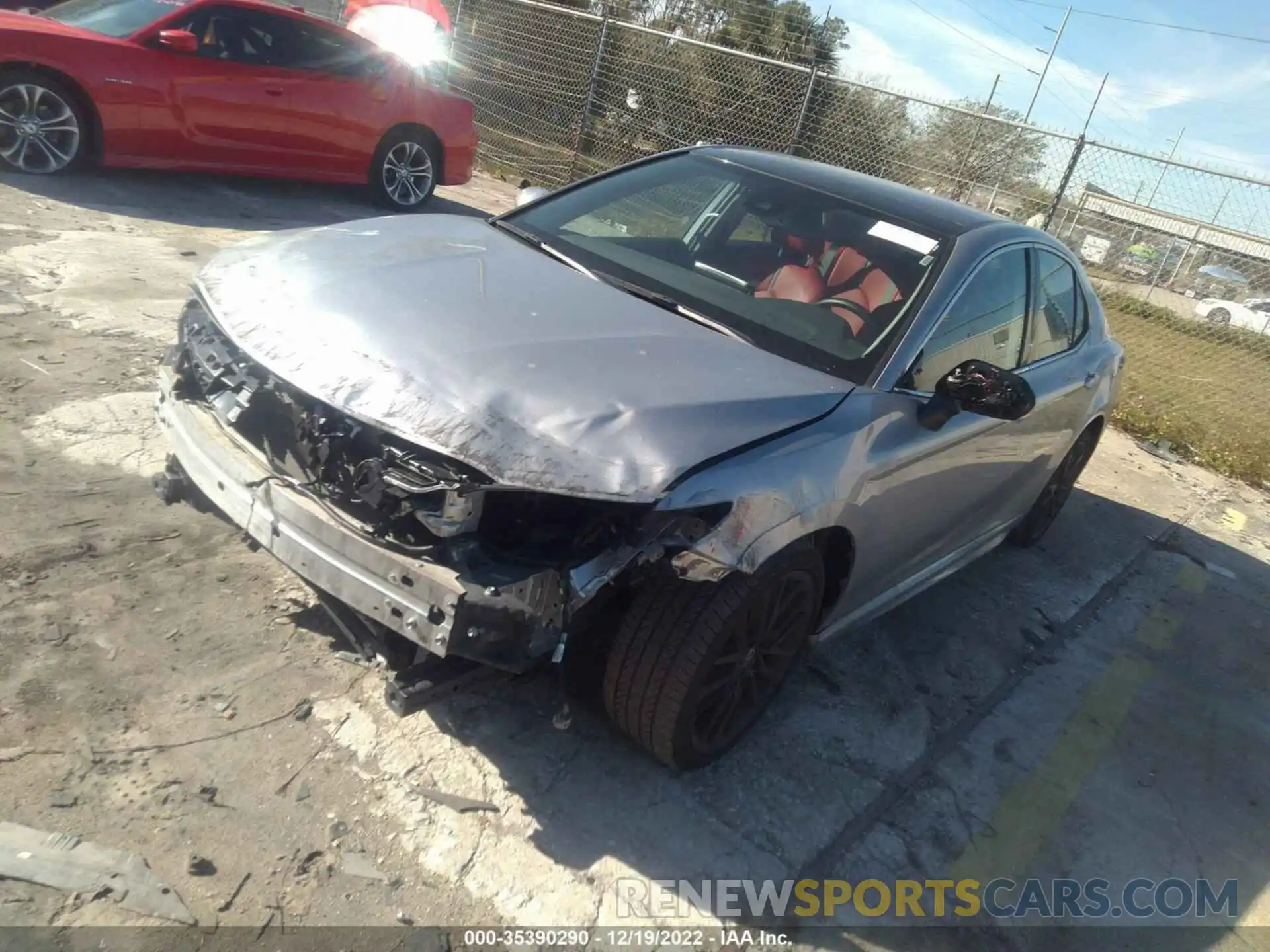 2 Photograph of a damaged car 4T1K61AK9MU586060 TOYOTA CAMRY 2021