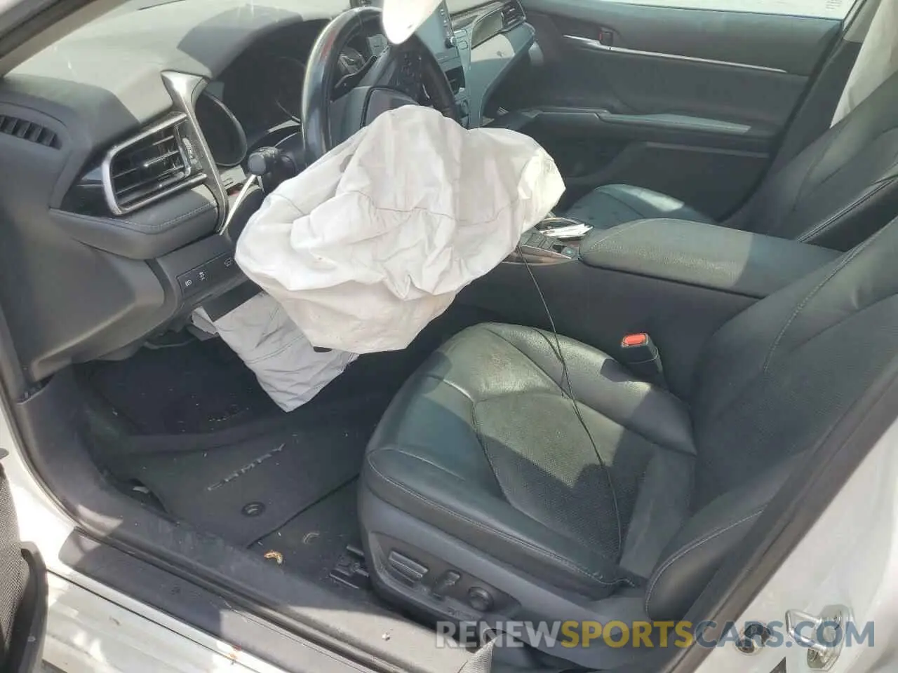 7 Photograph of a damaged car 4T1K61AK9MU591985 TOYOTA CAMRY 2021