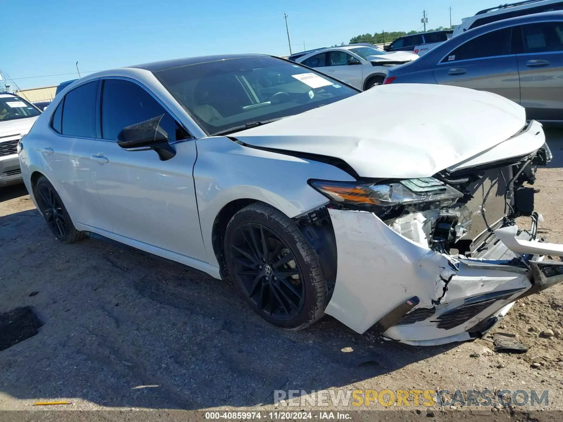 1 Photograph of a damaged car 4T1K61AK9MU610390 TOYOTA CAMRY 2021