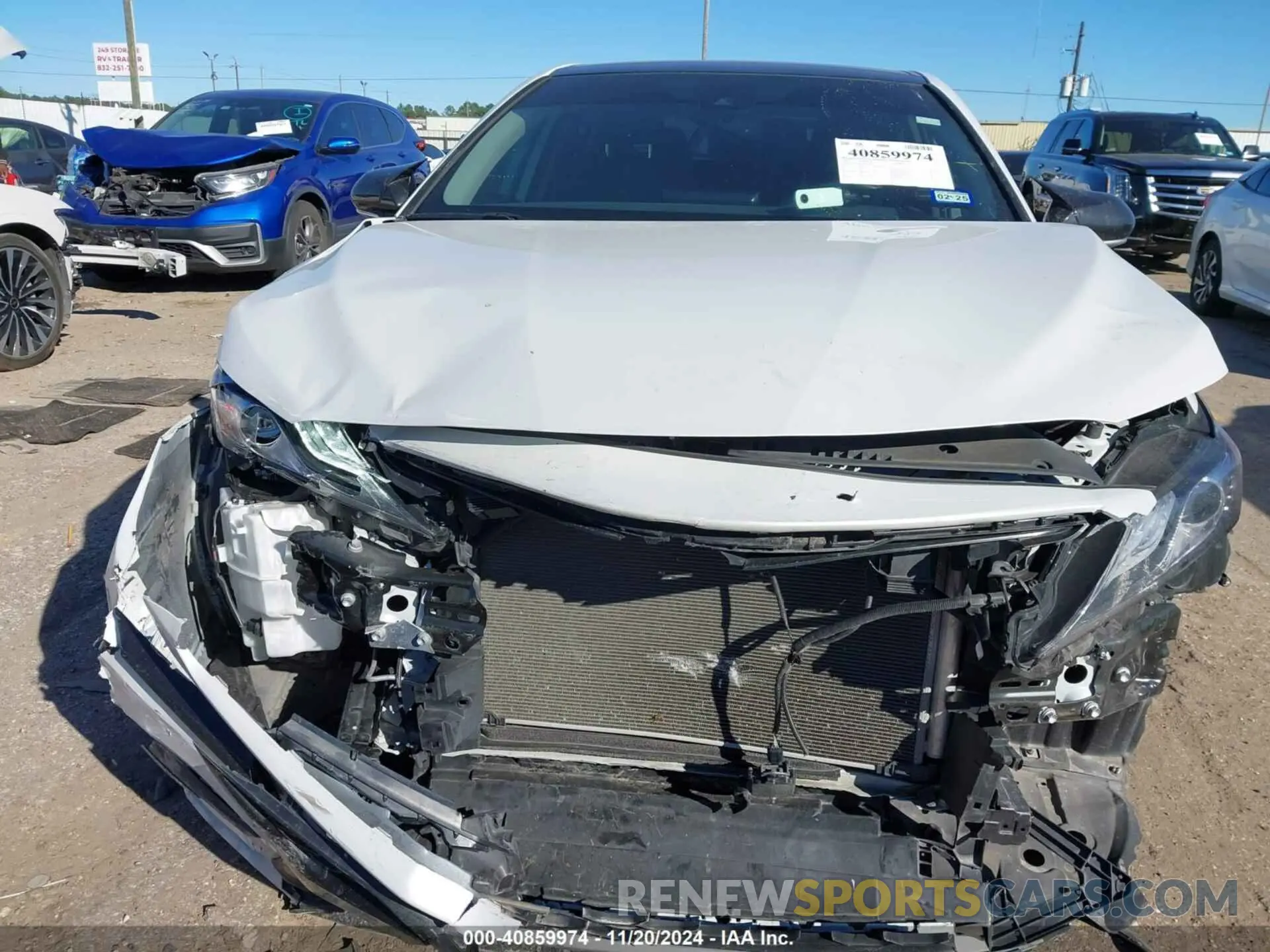 12 Photograph of a damaged car 4T1K61AK9MU610390 TOYOTA CAMRY 2021