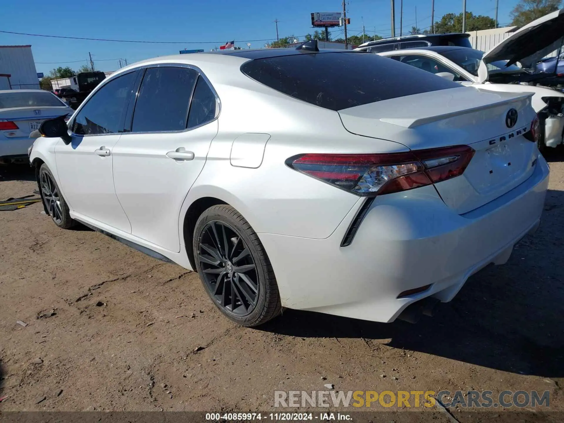 3 Photograph of a damaged car 4T1K61AK9MU610390 TOYOTA CAMRY 2021