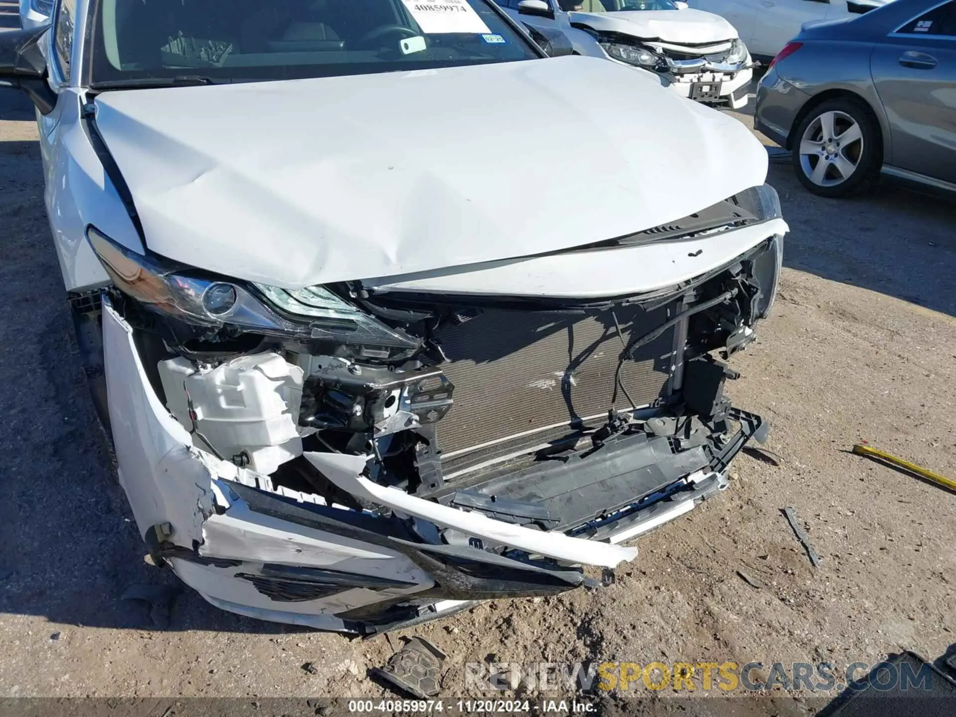 6 Photograph of a damaged car 4T1K61AK9MU610390 TOYOTA CAMRY 2021