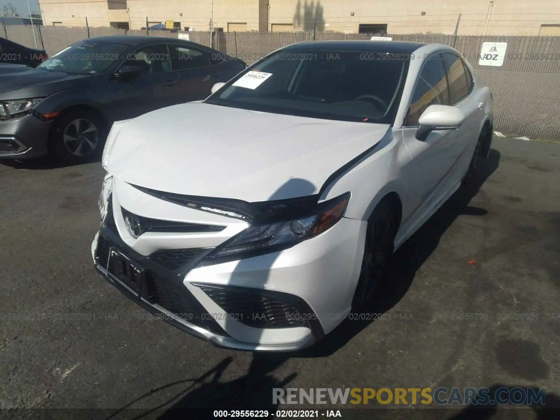 2 Photograph of a damaged car 4T1K61AKXMU414040 TOYOTA CAMRY 2021