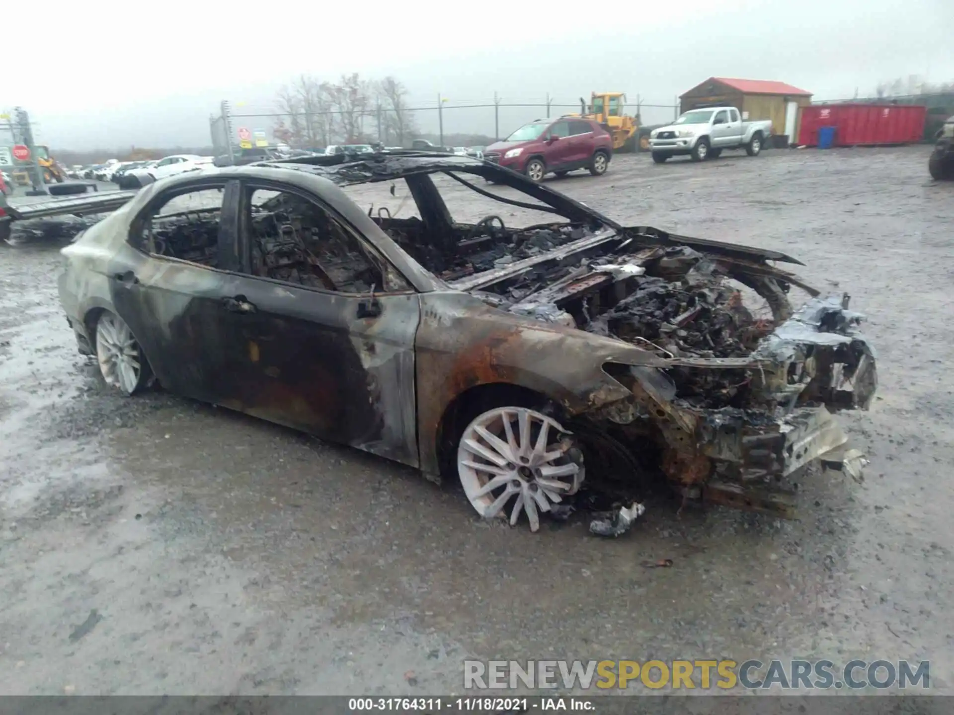 1 Photograph of a damaged car 4T1K61AKXMU423160 TOYOTA CAMRY 2021