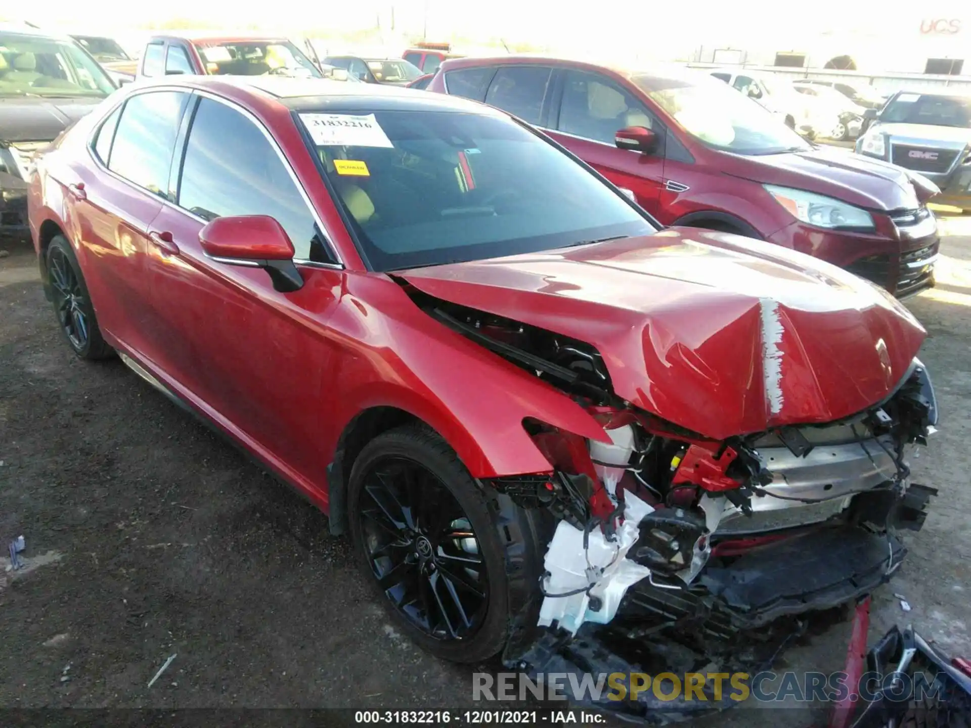 1 Photograph of a damaged car 4T1K61AKXMU448317 TOYOTA CAMRY 2021