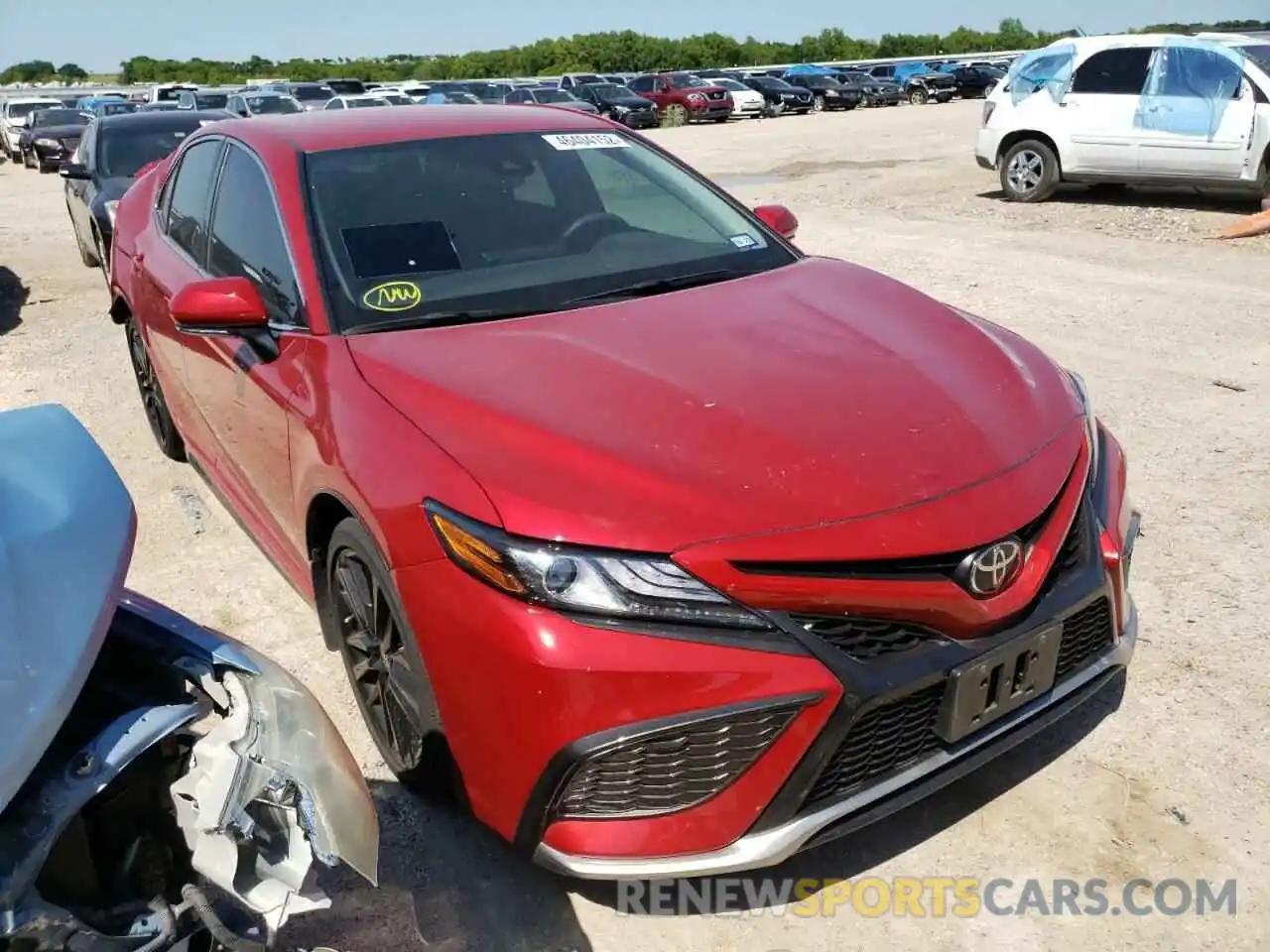 1 Photograph of a damaged car 4T1K61AKXMU464288 TOYOTA CAMRY 2021