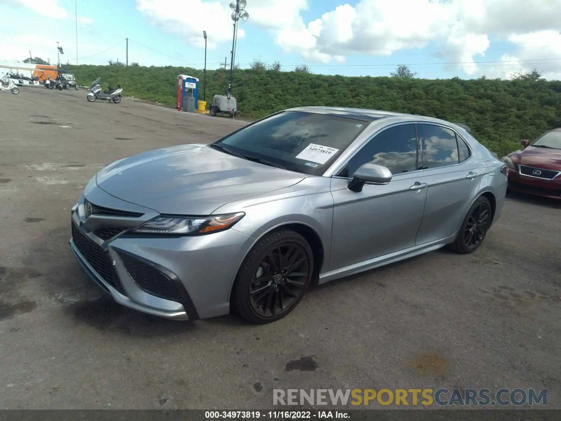 2 Photograph of a damaged car 4T1K61AKXMU531147 TOYOTA CAMRY 2021