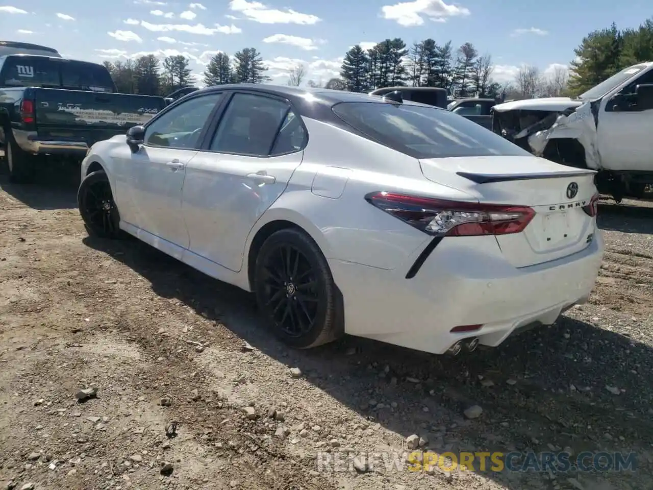 3 Photograph of a damaged car 4T1K61BK0MU040990 TOYOTA CAMRY 2021