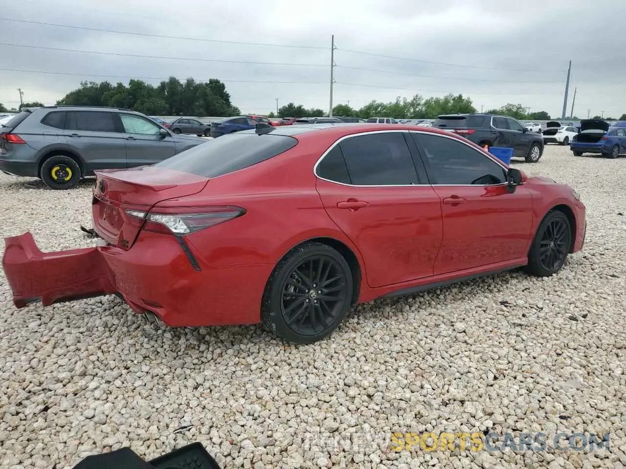 3 Photograph of a damaged car 4T1K61BK0MU044375 TOYOTA CAMRY 2021