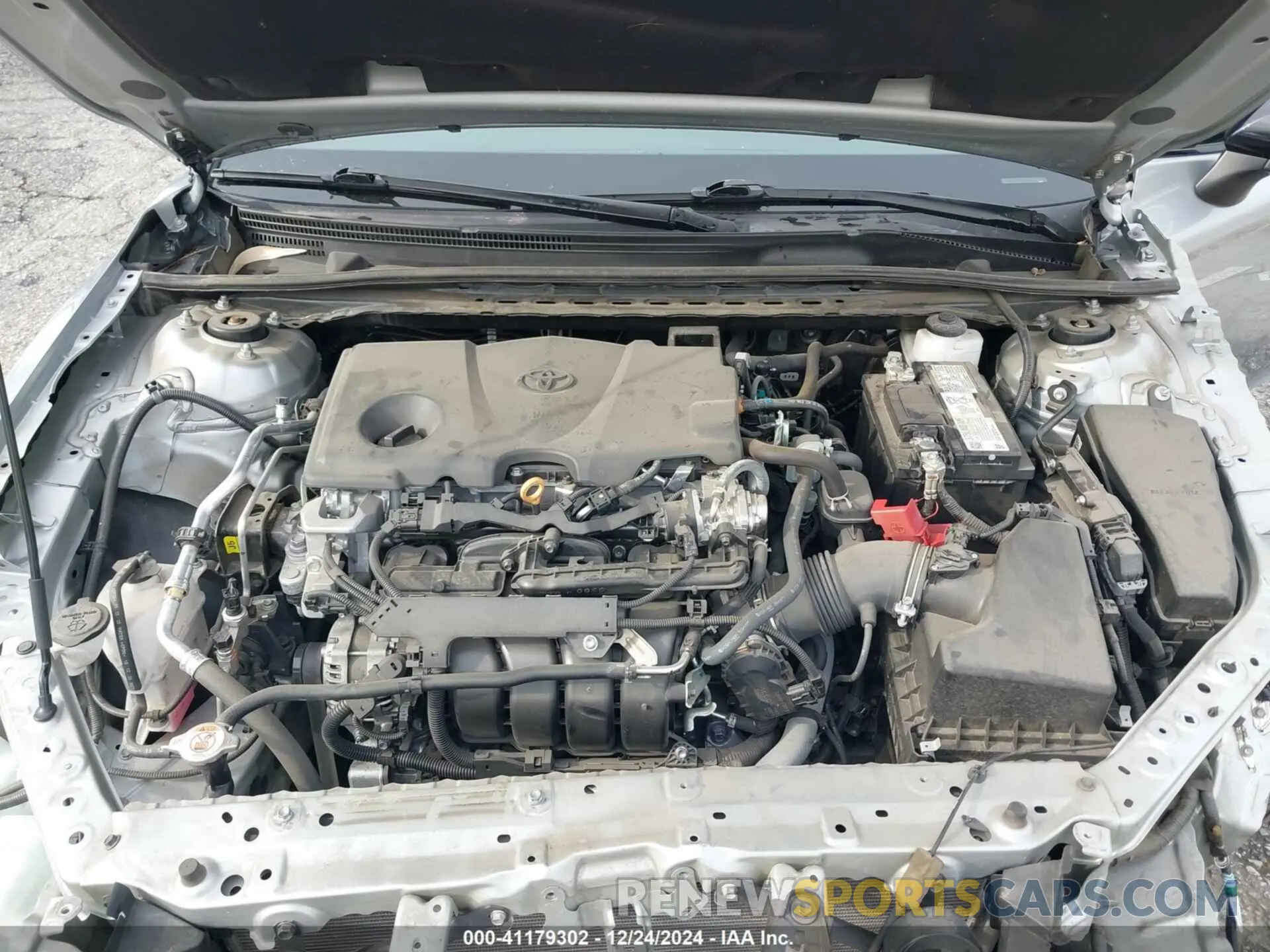 10 Photograph of a damaged car 4T1K61BK1MU046801 TOYOTA CAMRY 2021