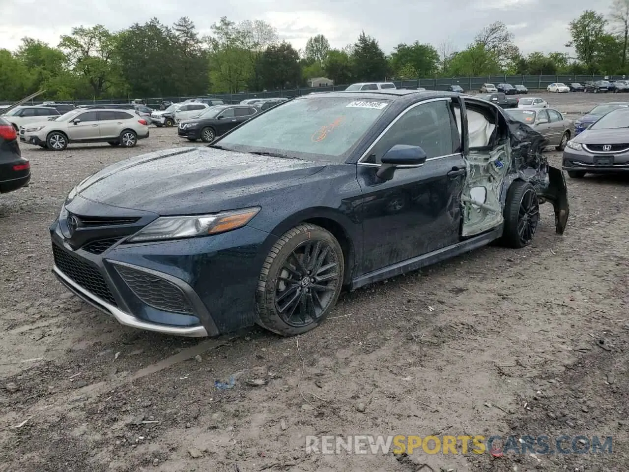 1 Photograph of a damaged car 4T1K61BK2MU035032 TOYOTA CAMRY 2021