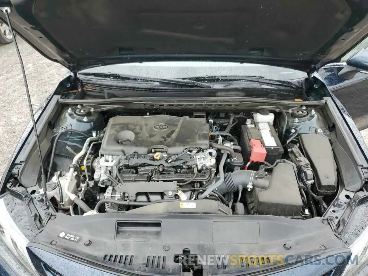 11 Photograph of a damaged car 4T1K61BK2MU035032 TOYOTA CAMRY 2021