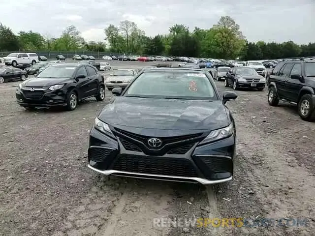 14 Photograph of a damaged car 4T1K61BK2MU035032 TOYOTA CAMRY 2021