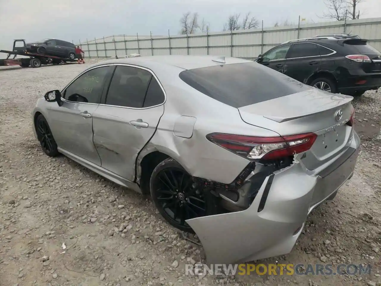 3 Photograph of a damaged car 4T1K61BK3MU024170 TOYOTA CAMRY 2021