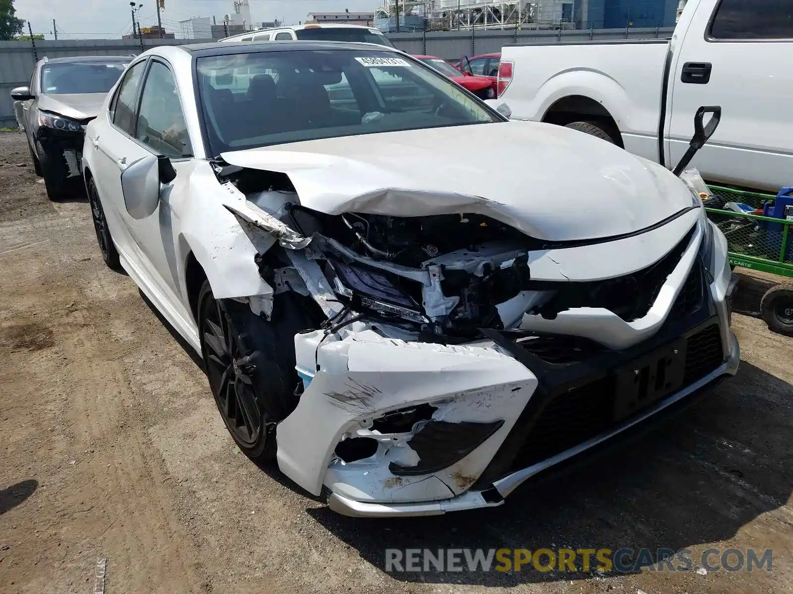 1 Photograph of a damaged car 4T1K61BK3MU034052 TOYOTA CAMRY 2021