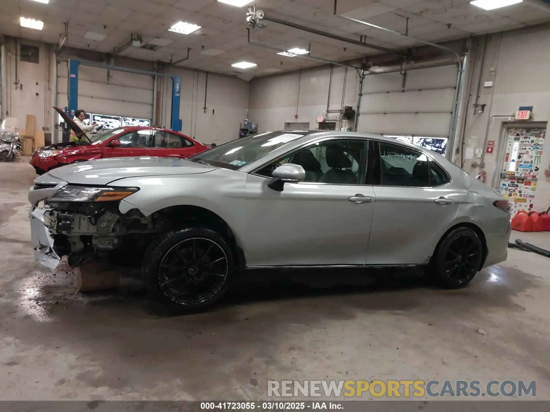 14 Photograph of a damaged car 4T1K61BK4MU030236 TOYOTA CAMRY 2021