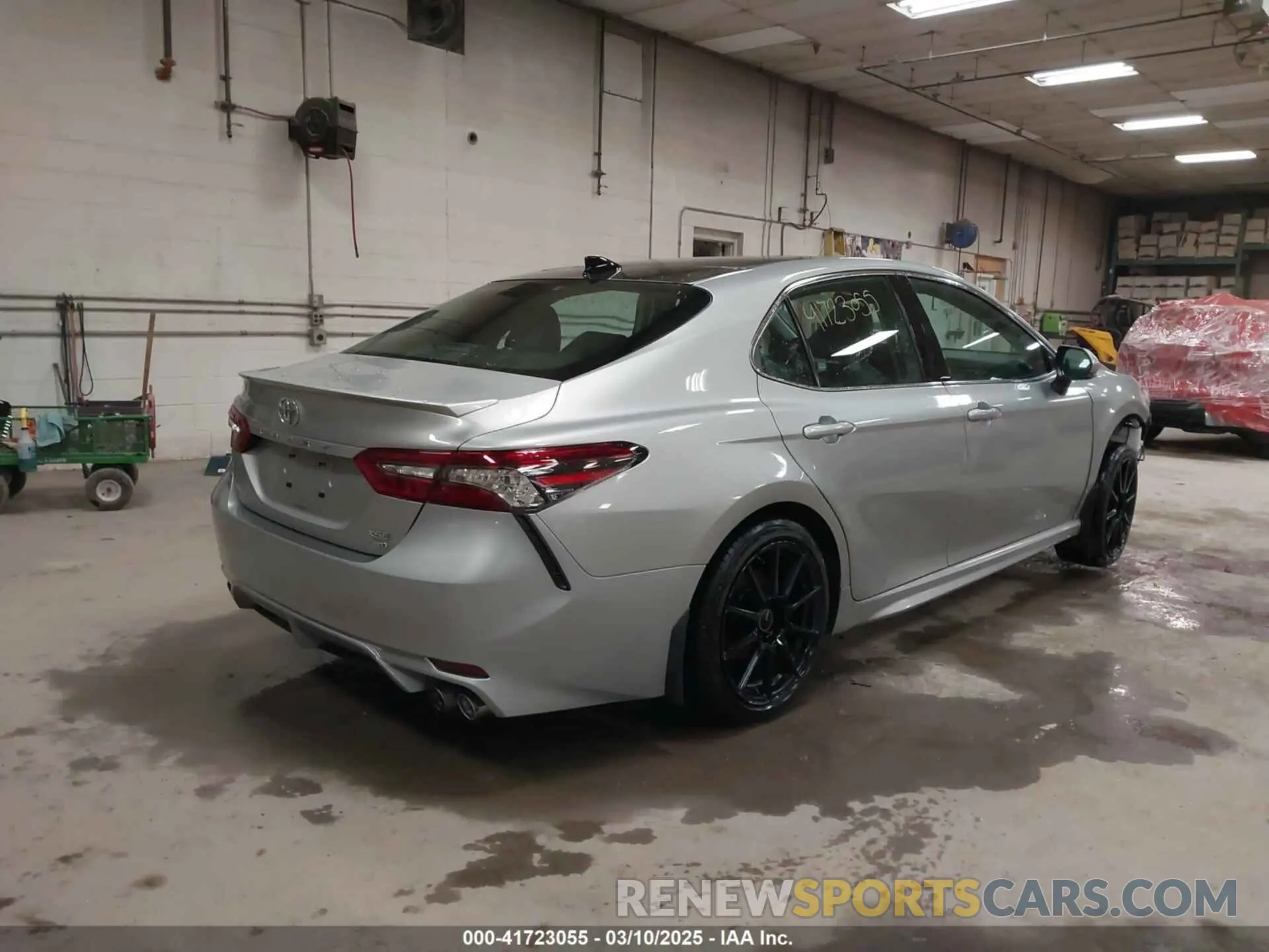 4 Photograph of a damaged car 4T1K61BK4MU030236 TOYOTA CAMRY 2021