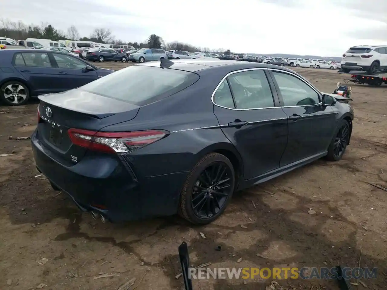 4 Photograph of a damaged car 4T1K61BK5MU042900 TOYOTA CAMRY 2021