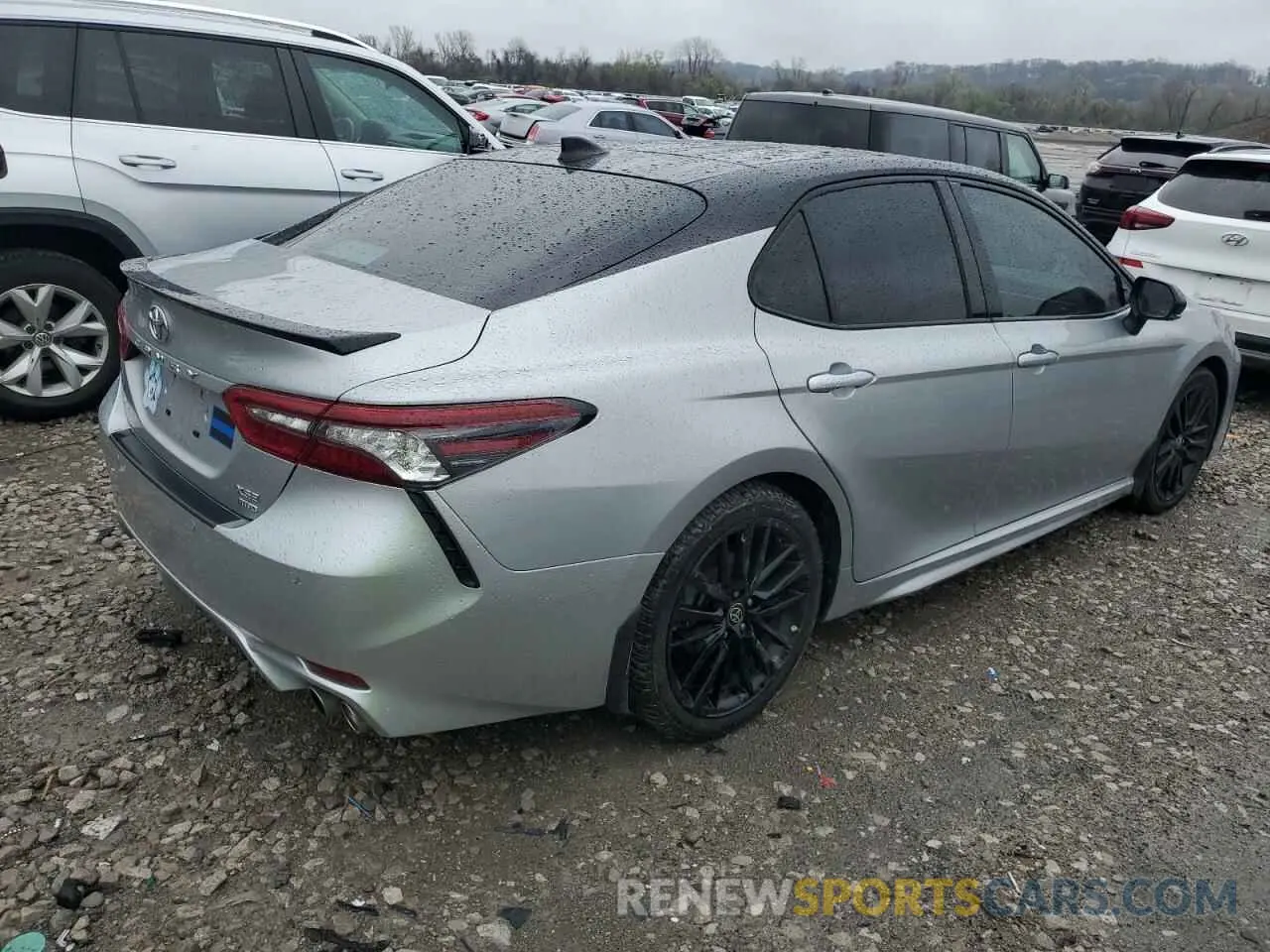 3 Photograph of a damaged car 4T1K61BK6MU038676 TOYOTA CAMRY 2021