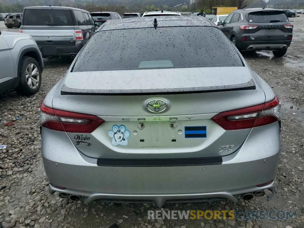 6 Photograph of a damaged car 4T1K61BK6MU038676 TOYOTA CAMRY 2021