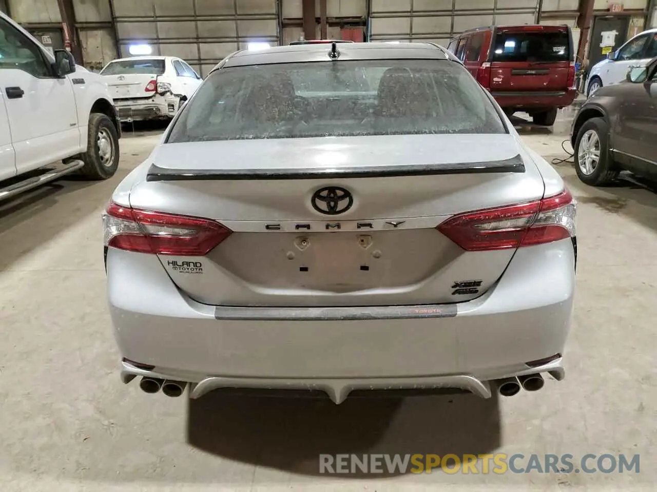 6 Photograph of a damaged car 4T1K61BK7MU042977 TOYOTA CAMRY 2021